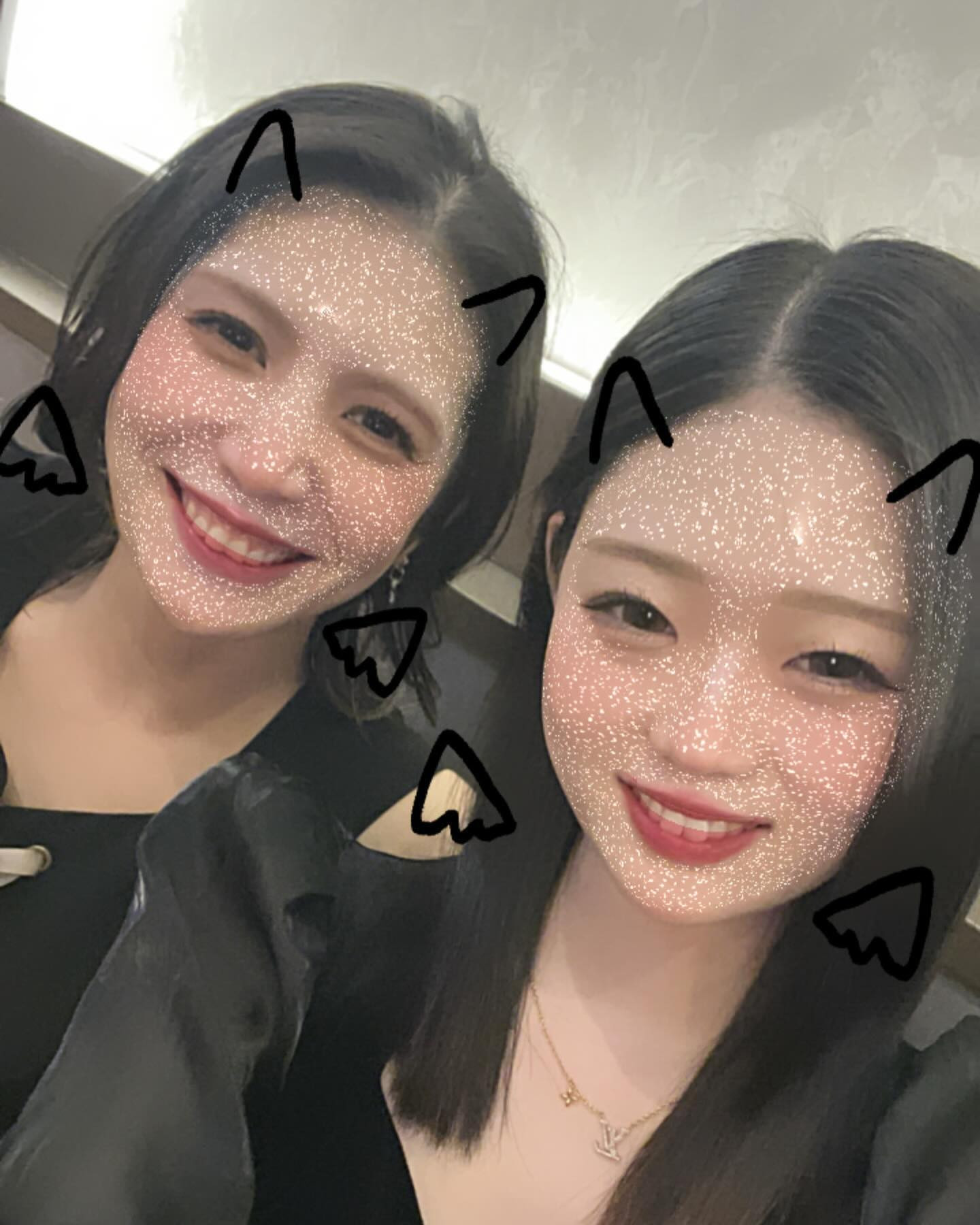 休みの日も無事にお酒を飲みました🍻
休肝日作れないんだよなぁ、、
元気に出勤しまーす！
是非遊びに来てください🌟