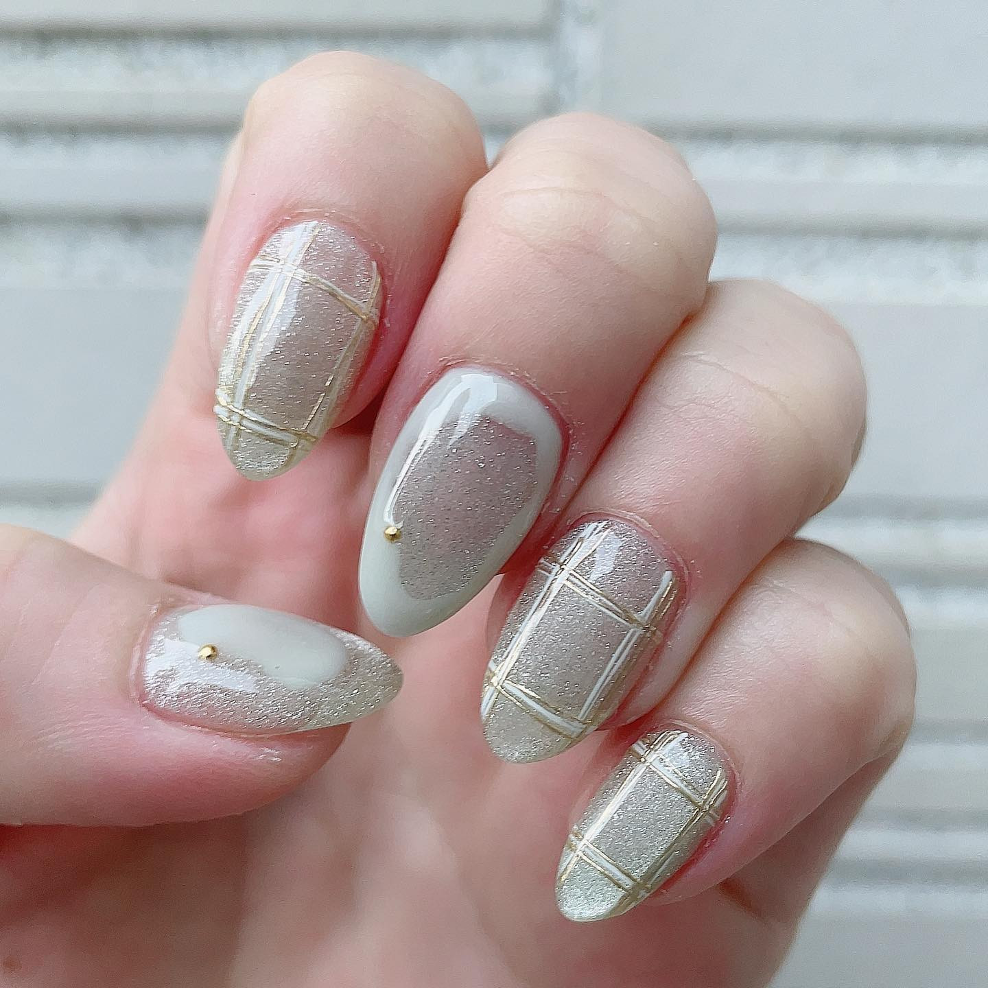 にゅーねいる♡

透け感のあるミントグリーン💅
夏色かわいい〜🏝️

┈┈┈┈┈┈┈┈┈┈┈┈┈┈┈┈┈┈ 

札幌市中央区南6西4第21桂和ビル6F 
クラブ我礼〜Galle〜 

 @clubgalle2580 

┈┈┈┈┈┈┈┈┈┈┈┈┈┈┈┈┈┈ 
ご来店予定の方はDMください💌 
 
#ニューネイル #newnails #夏ネイル #クラブ我礼 #クラブガレ #ガレ #北海道 #札幌 #すすきの #ススキノ #クラブ #すすきのクラブ #ホステス #すすきのホステス #キャバクラ #すすきのキ