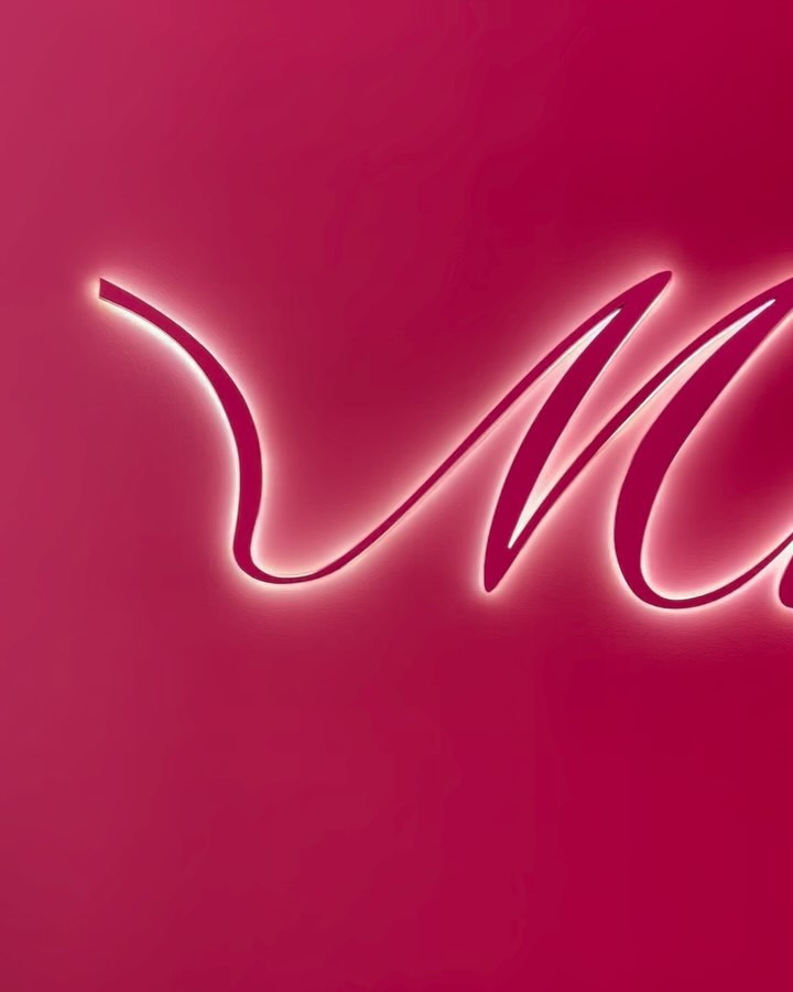 年に何回か開催される写真いっぱい撮る日🤳

.
.
.

#dior #六本木ヒルズ #ポップアップ #ディオール 
#新宿 #歌舞伎町 #キャバ嬢 #キャバクラ #撮影 #ヘアアレンジ  #リュアーグ #指名  #六本木  #instagood #instalike #lfl #暗髪  #いいね返し #きゃばきゃば #ドレス #水商売 #自撮り女子 #selfie #フォロー返します  #酒好きな人と繋がりたい #かわいい  #シャンパン #キャバ #むちむち #ギャル