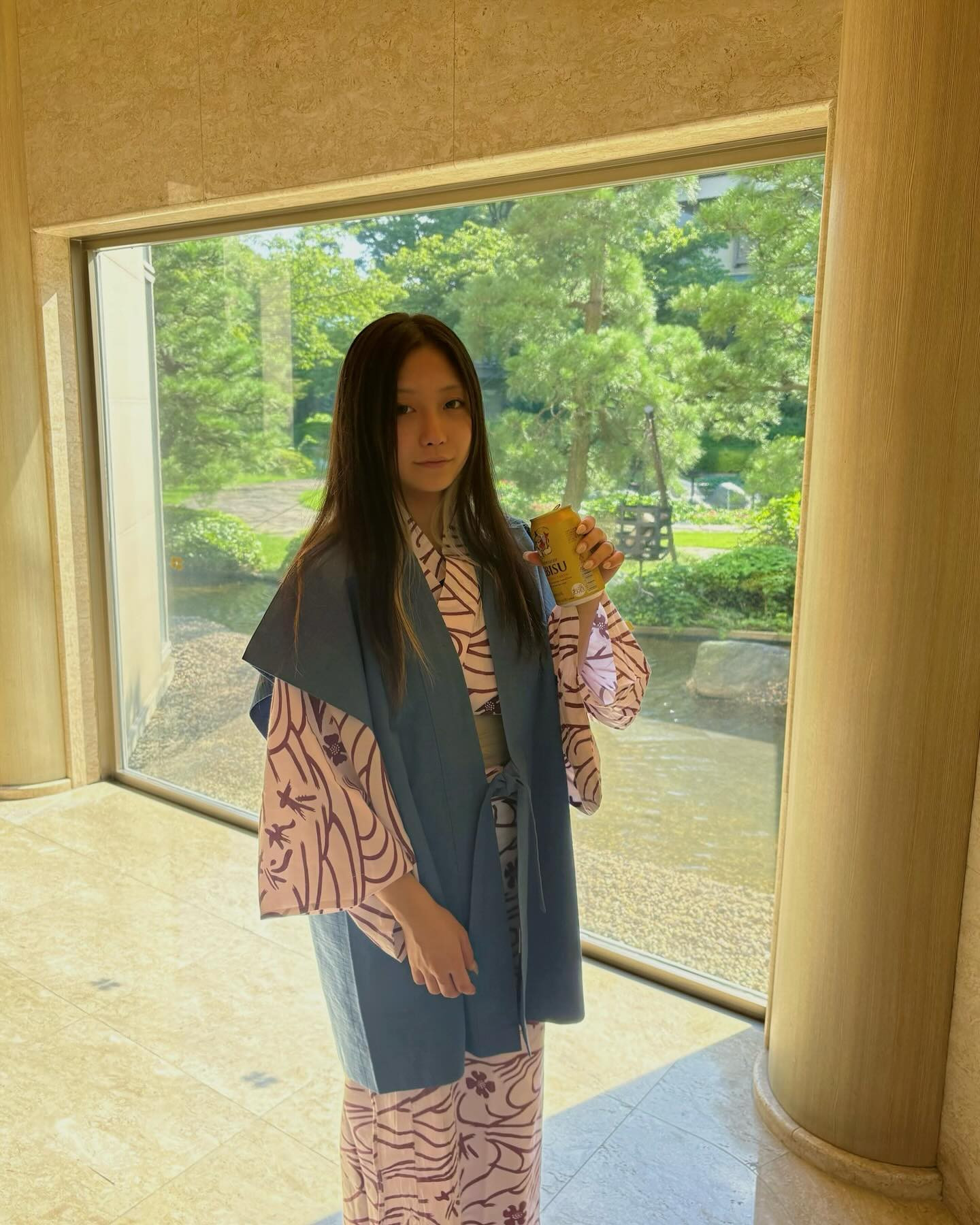 すっぴんで失礼、なんかいい写真撮れたので🍻