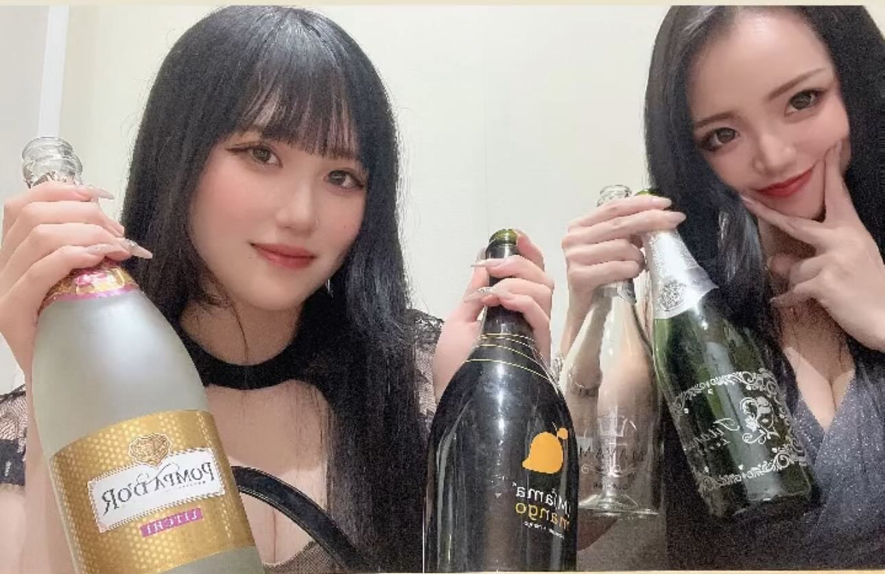 LOUNGE TITANIA ホットニュース 96916