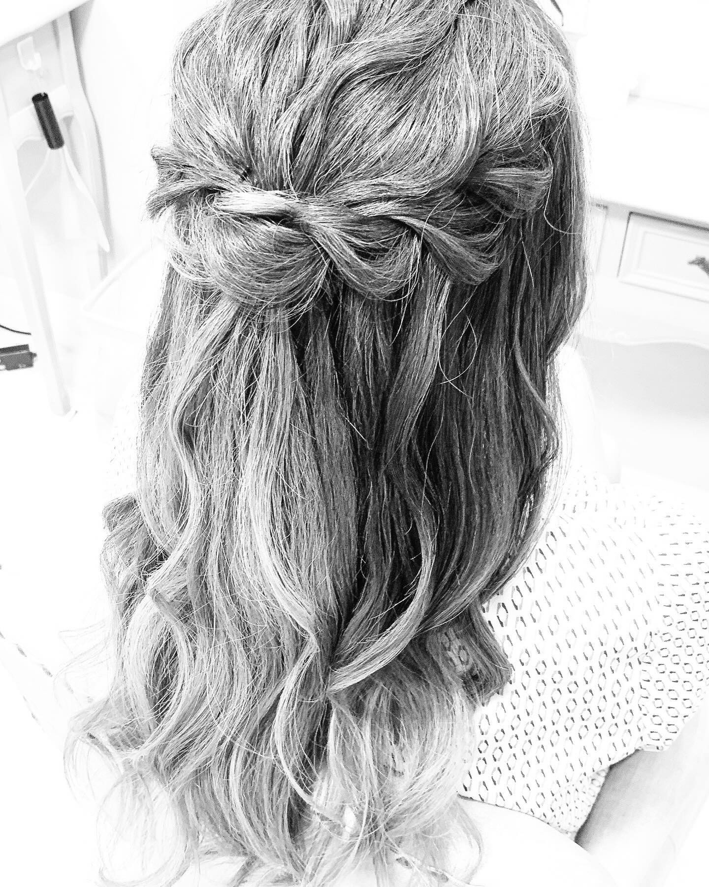 これから徐々に涼しくなるのを期待@clubgalle2580 #東陽企画グループ #東陽企画 #トキオ観光 #第21桂和ビル #第21桂和ビル6階 #くらぶ我礼 #クラブ我礼 #我礼 #クラブガレ