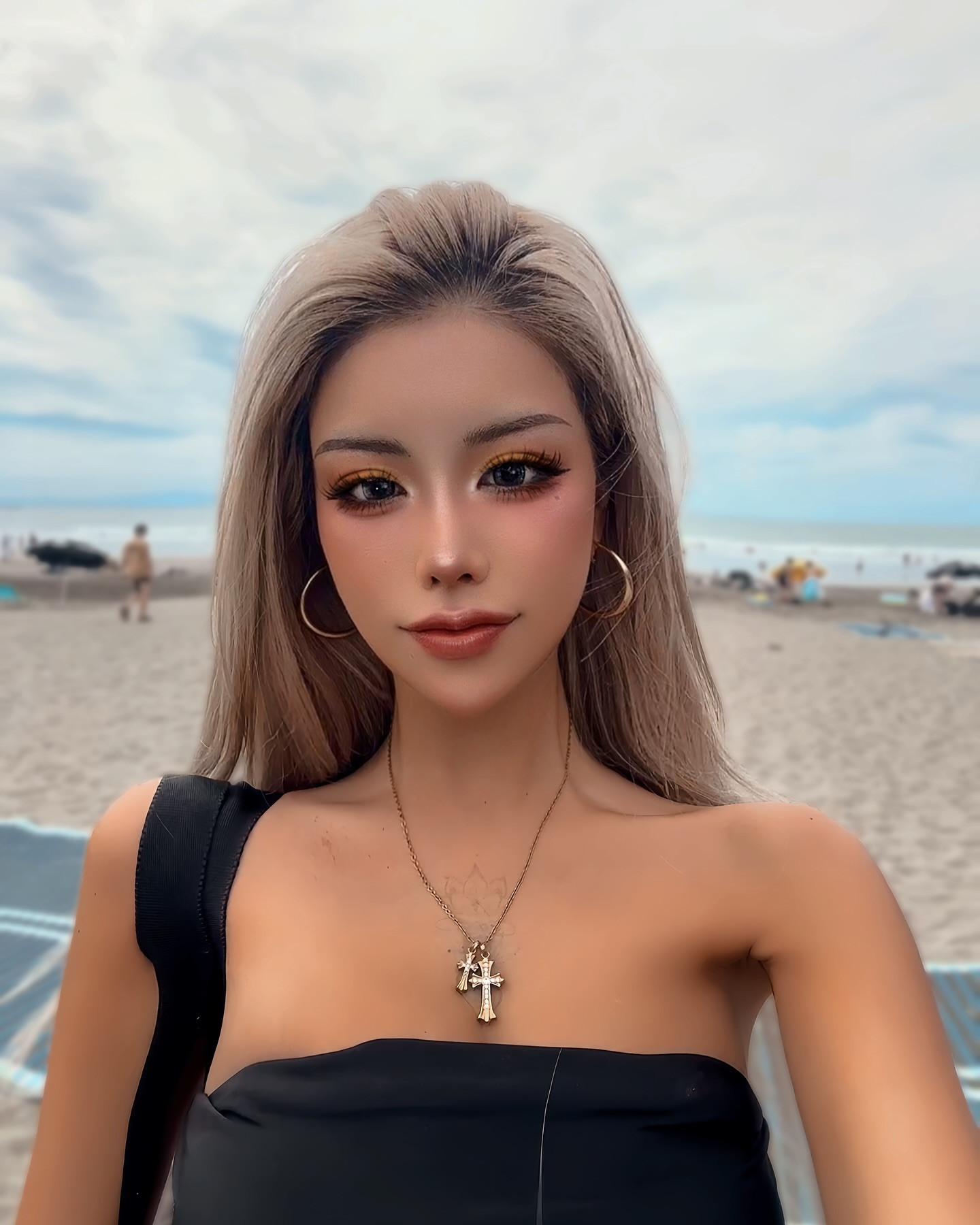 海だぁぁいすき🌺🐚🤍🦭🌈
・
峰 寿リ亜 ｰ 𝐉𝐮𝐥𝐢𝐚 𝐌𝐢𝐧𝐞🌹
・
𝗢𝗿𝗮𝗻𝗴𝗲 𝗧𝗲𝗿𝗿𝗮𝗰𝗲 - オレンジテラス🍊🧡
@orangeterrace.tokyo 
・
AREA: 歌舞伎町／新宿
TEL: 03-6233-8201
MAP: 〒160-0021 
  東京都新宿区歌舞伎町1-2-5
  東陽ビル B1F
TIME: 20:00〜LAST
・
 #キャバ嬢  #キャバクラ  #新宿  #歌舞伎町  #ホステス  #ギャル  #じゅりあ  #オレンジテラス  #六本木  #銀座  #ク