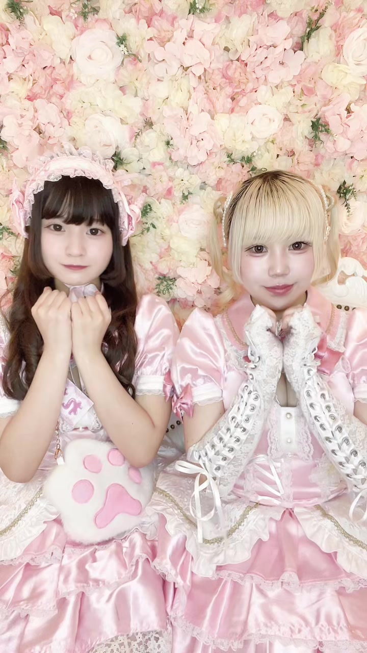 れなちゃん💍@れな🎀  つきちゃん💍@つき🌙  営業時間 月～木・日 17:00~23:00 金・土 17:00~5:00 #梅田コンカフェ　#コンカフェ　#コンカフェ求人　#大阪　#可愛い　#アンシャトー　#コンカフェ嬢　#姫　#fpy