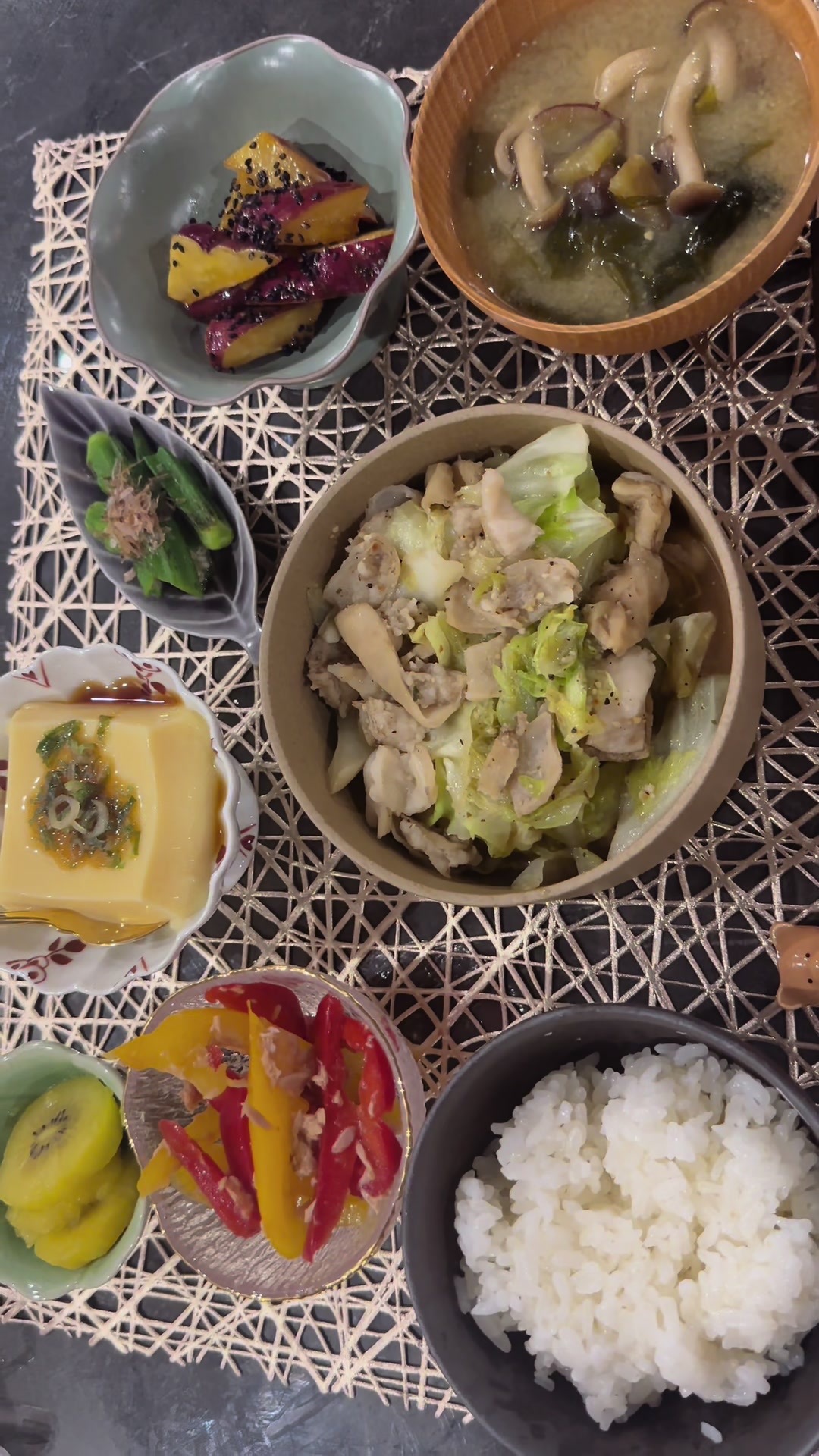 Bar Lounge RUNRUN ホットニュース 98526