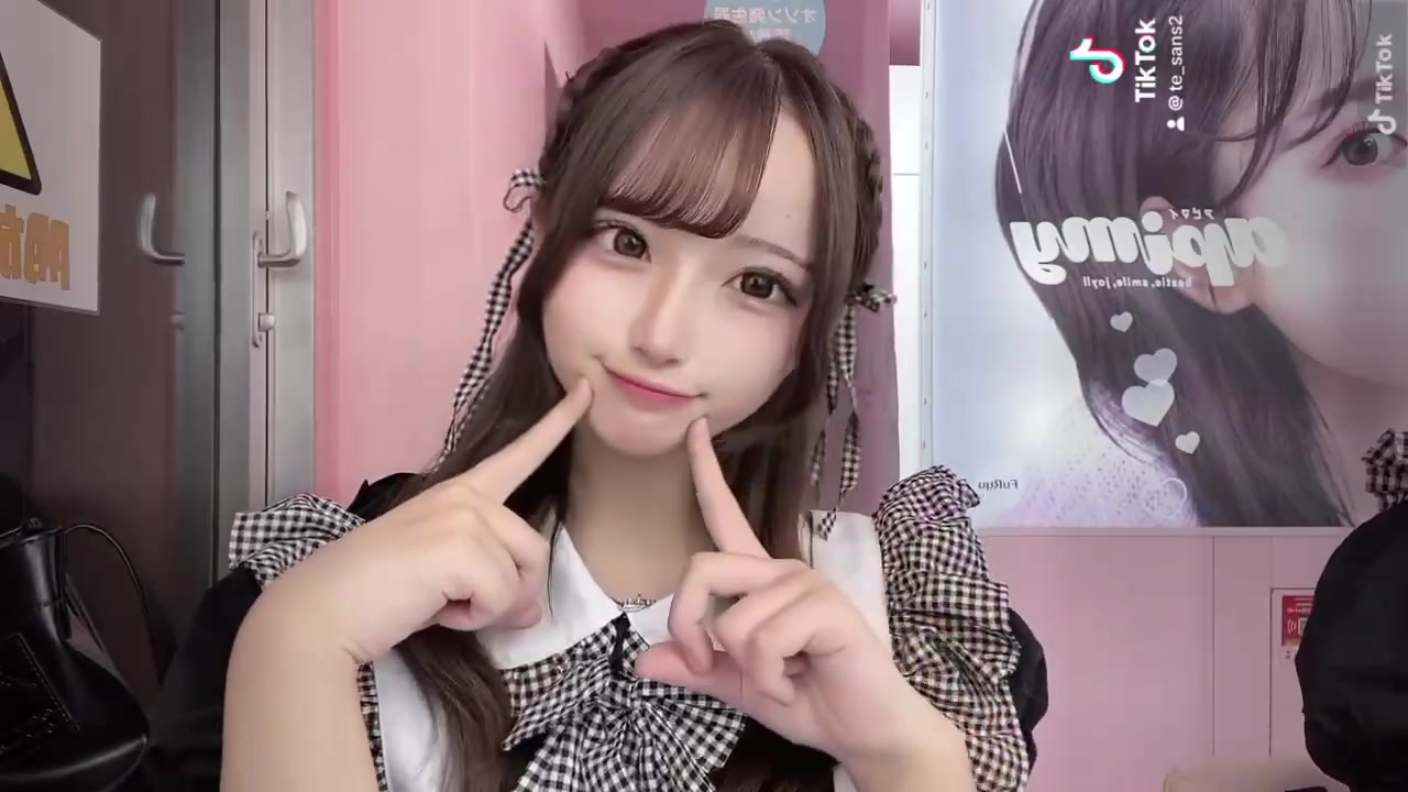 Cafe＆Bar Doll's Cafe ホットニュース 100812