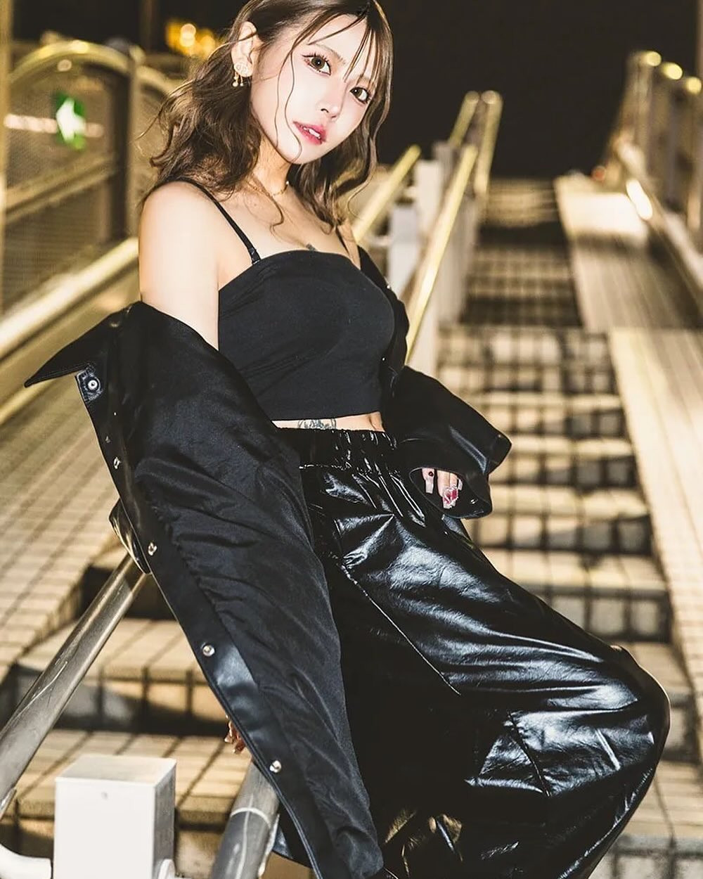 池袋 Red Shoes ホットニュース 101352