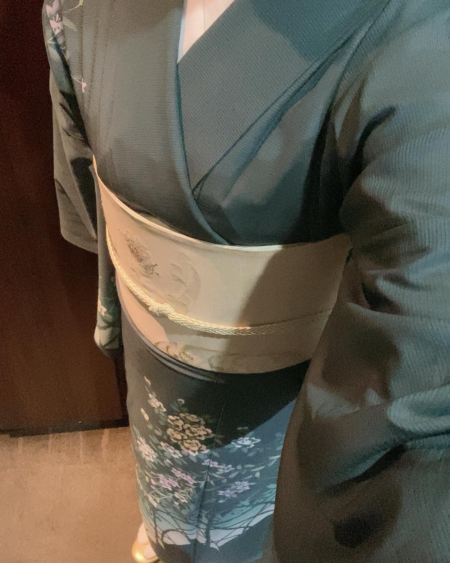 写真撮るの忘れてたぁぁ(´・ω・｀)
残念…

雨だけど元気に出勤します！
お盆前だけど楽しみましょう♡
@clubgalle2580 

#クラブ我礼#すすきの
#そろそろやせることにしました