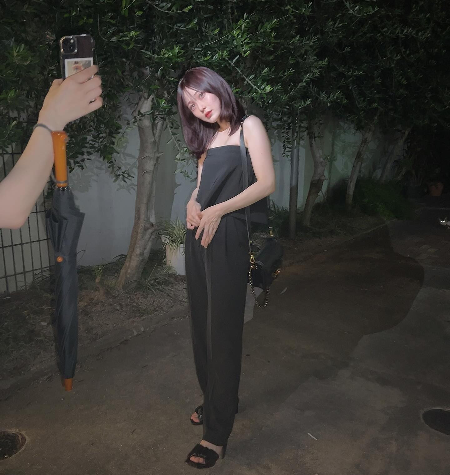 服は、好きなものを好きな時に特に年齢など気にせず着たいものを着ています　ふわふわも大好きです