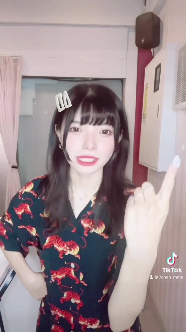 アニソンバーもふる 秋葉原2号店 ホットニュース 102724