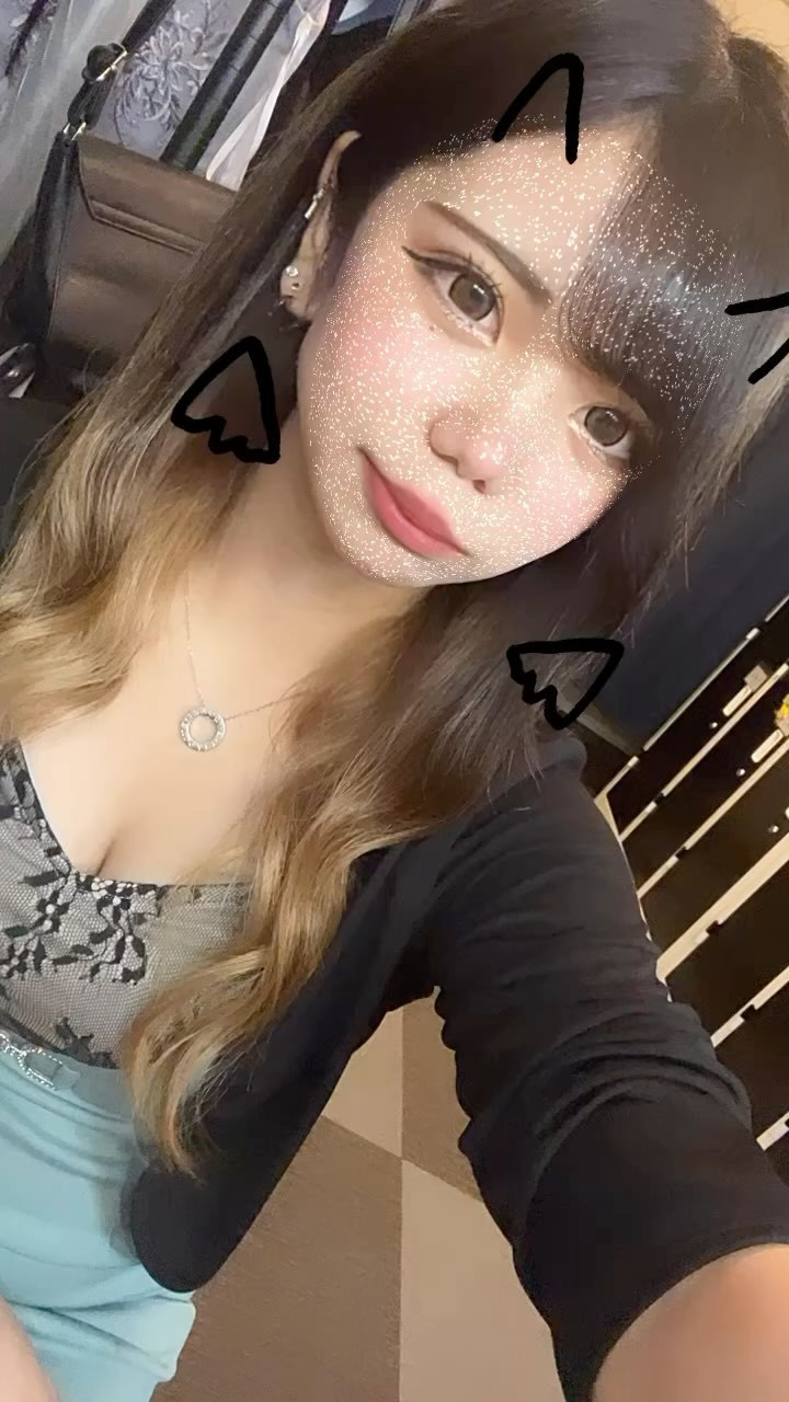 楽しくお酒が飲みたい！！！
本日遅めの9時出勤です🫶🏻