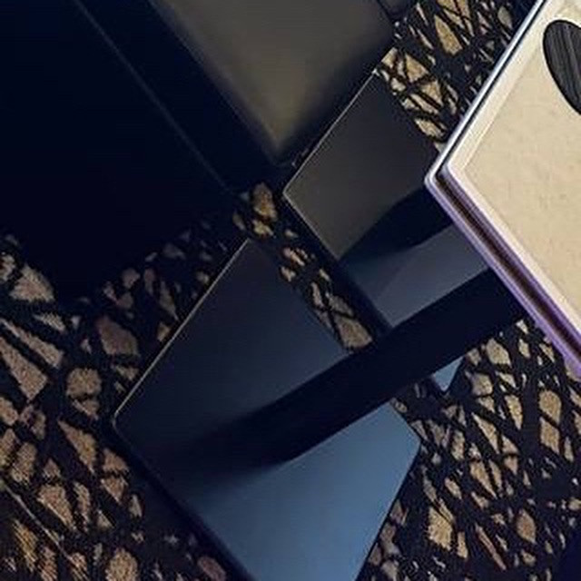 Snack & Bar Chip ホットニュース 104017