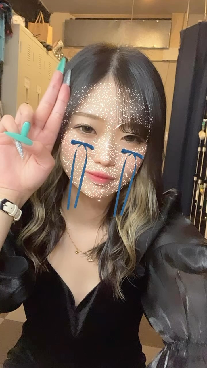 遅めも遅めの10時に出勤いたしまぁす！
是非遊びに来てください🌟