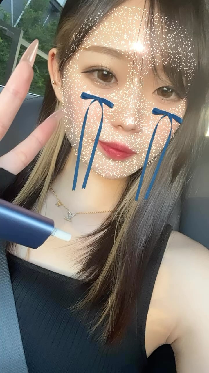 インスタ始めて今日で100投稿目！
毎日見てくれてありがとございます🙈💗
今週ラスト出勤〜！
飲みべ⤴️ですよろしくです🤍