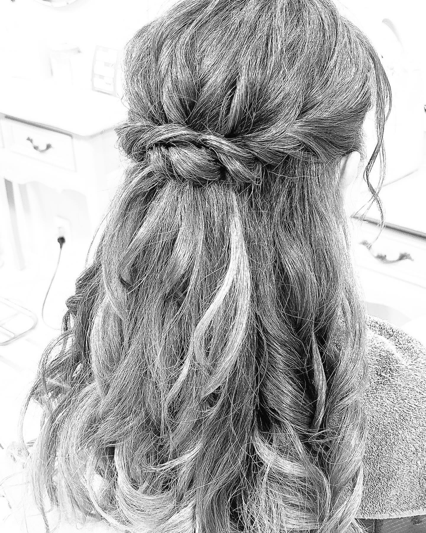 今日はくらぶ我礼で飲みましょう@clubgalle2580 #東陽企画グループ #東陽企画 #トキオ観光 #第21桂和ビル #第21桂和ビル6階 #くらぶ我礼 #クラブ我礼 #我礼 #クラブガレ