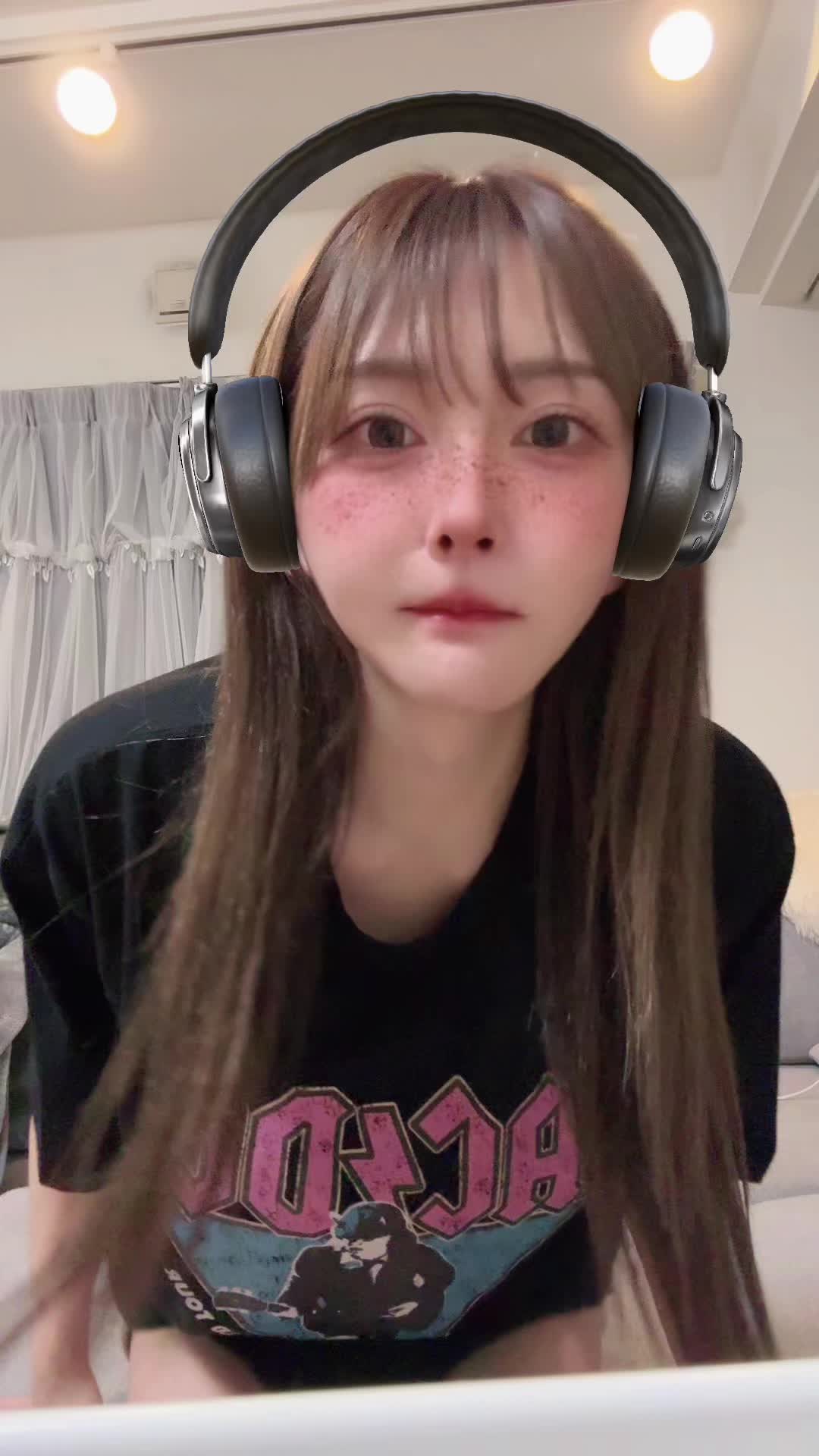 電池切れたように干物女になる時あるんだけど二週間ぶりに化粧したら自分可愛い最高ってなってテンション上がってtiktok撮った　#ギリハピ