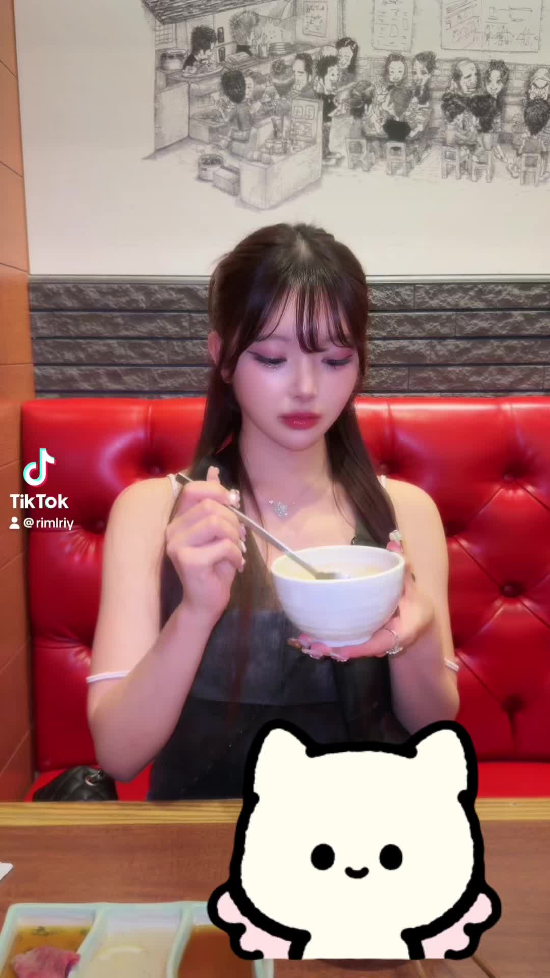 言ってないってユッケジャン〜🥣( '-' 🥣 )ｸﾗﾑﾁｬｳﾀﾞｰ 歌舞伎町で働いてたら1度は行く気がする焼肉やさん🍖#流行りのやつ #キャバ嬢 #ラウンジ嬢 #歌舞伎町 #fyp #うますぎやろがい #焼肉