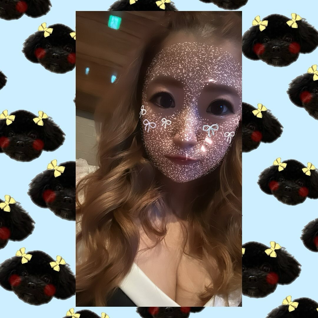 雨宿りしにきてな🫶🏻

club GATE 
札幌市中央区南6条西4丁目第21桂和ビル2階 
TEL:011-511-5222
 @gatesusukino

 #ススキノ#ニュークラ#ニュークラブ#ゲート#キャバクラ#キャバ嬢#すすきの#ほしのゆめ#北海道#札幌#北海道旅行#札幌旅行#日曜営業#日曜日も営業してます#いいね返し#SAPPORO#susukino#newclub#clubGATE#GATE#gatesusukino#🍻#🍾