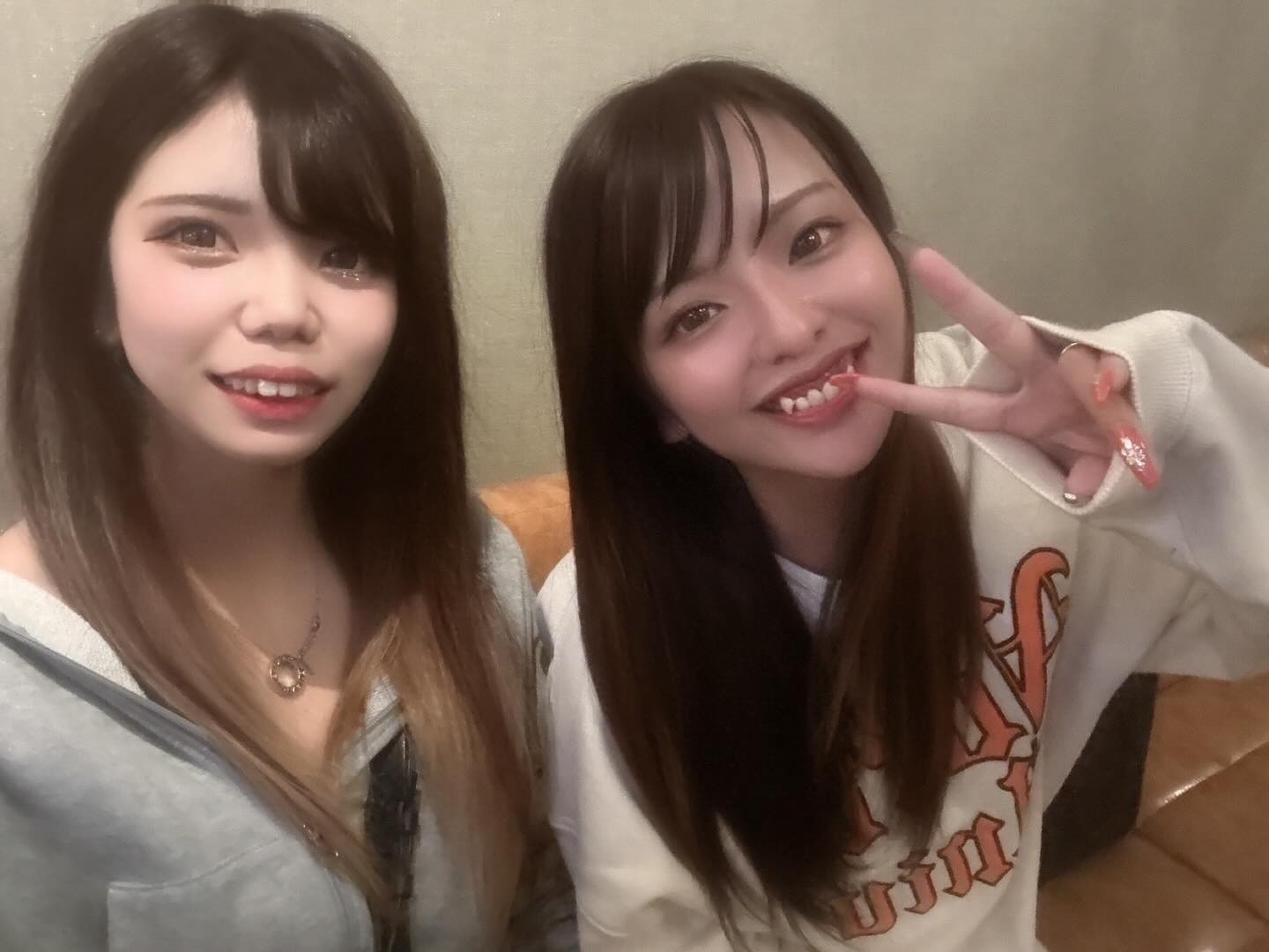 久しぶりに晴れてますね🙂‍↕️☀️
雨降るかもなのでお足元お気をつけて🫡
お待ちしてます🫶🏻