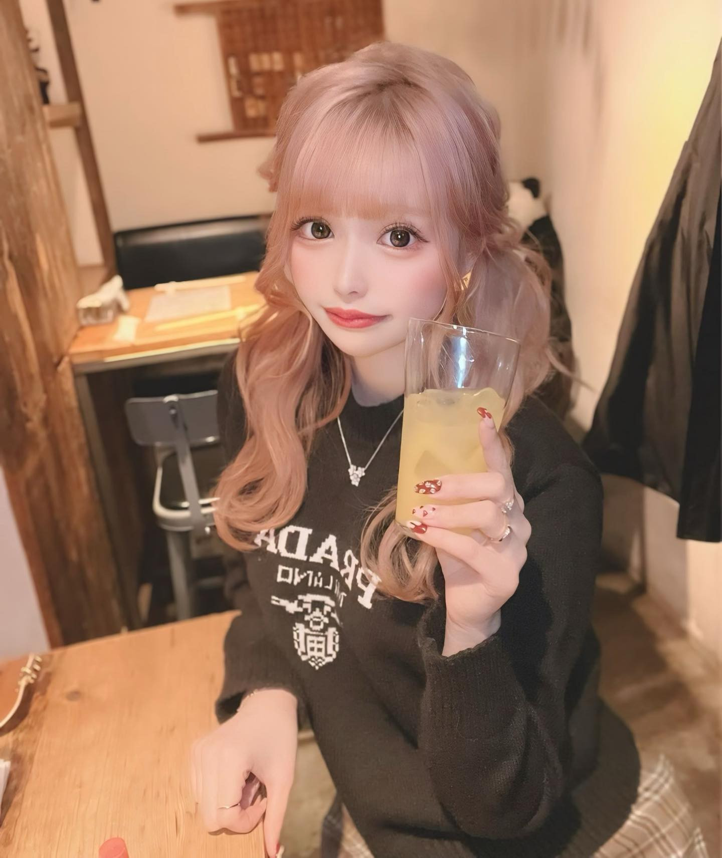 ８月🥇💖

フレンチパンダ🐼
さきと行って美味しかったからまたいきたい🫶🏻

#すすきの #ススキノ #すすきのグルメ #ニュークラブ #ニュークラ #キャバクラ #キャバ嬢 #ホステス #札幌 #すすきのキャバクラ 
#歌舞伎町 #ポケパラ #ナイツ #ギャル #かわいい #あざとい系女子 #札幌観光 #followme#instagood #instalike #シティーグループ #premier #一ノ瀬愛梨 #ぷにぷにあいり