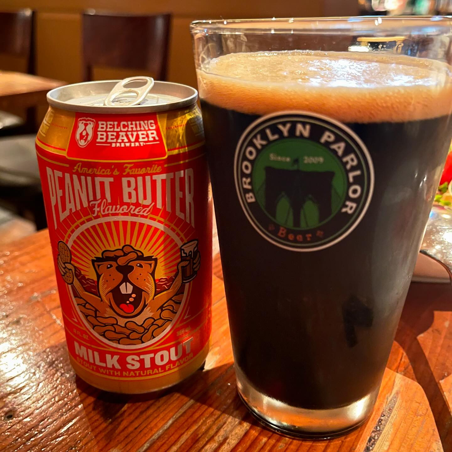 🍺ピーナッツバターミルクスタウト🍺

ピーナッツバターを使ったビール！！！🥜
デザートビールだ！！

パケ買いだったけど意外に美味しかった記憶🥜

でもやっぱミルクスタウトは甘いのでデザートとしてだな！

ピーナッツの香ばしさが良い感じ！

#ミルクスタウト
#ビール
#キャバ嬢
#キャバクラ
#志木