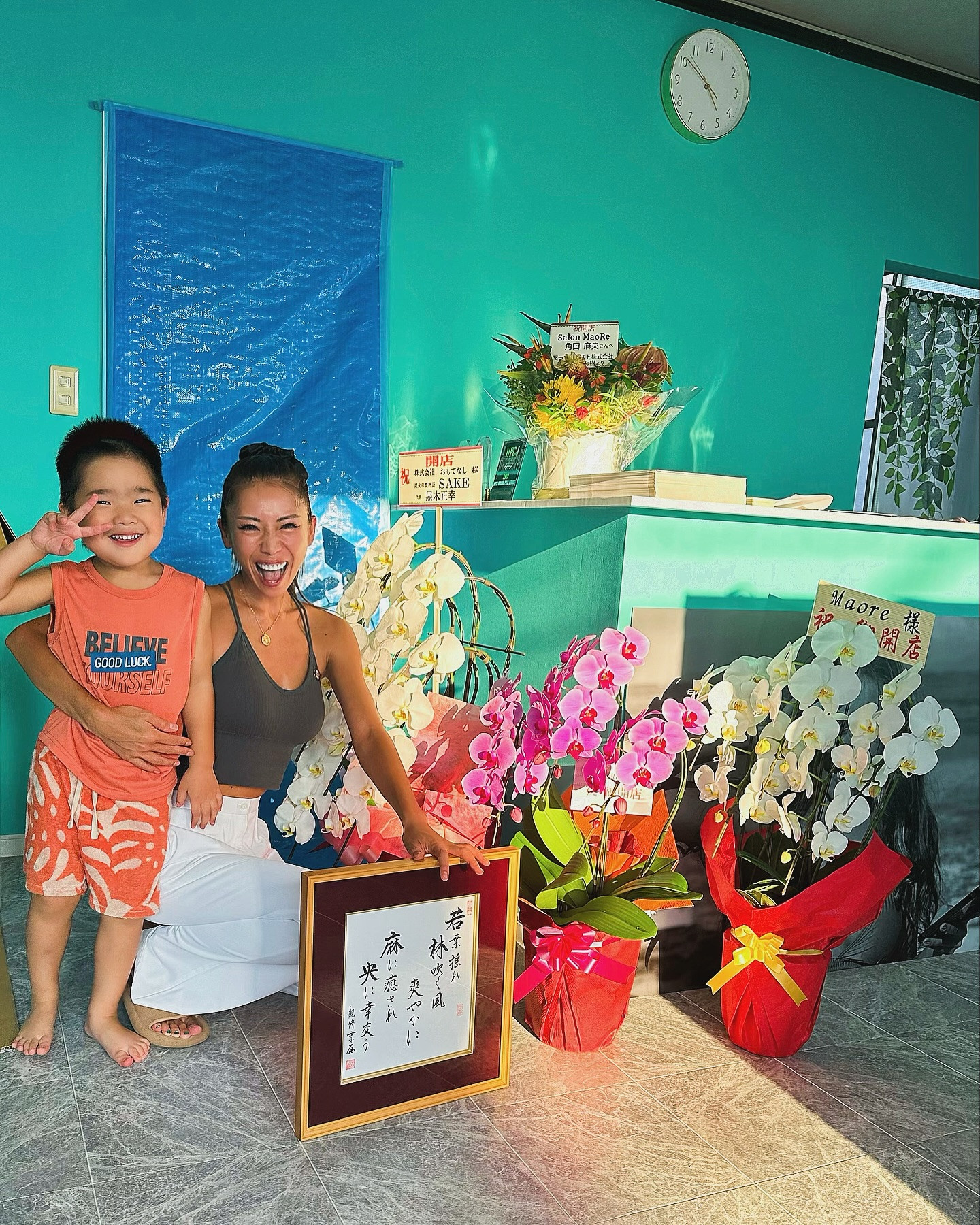 🌺🦋🌺🦋🌺
@salon.maore.yamato0601 🔥🔥🔥
昨日、今日と、無事OPEN出来ました🙇🏽‍♀️
夢のようです…まだまだ未完成なお店ですが
長い目でこれからもよろしくお願いします🥹🙏🏽
有難いことにメイクする時間もない忙しさでしたw

間違いなく大和で1番のパワスポ目指します🥋押忍

#大和 #脳洗浄 #よもぎ蒸し #よもぎ蒸しサロン
#セラピスト #男の子ママ #4歳男の子 #愛息子