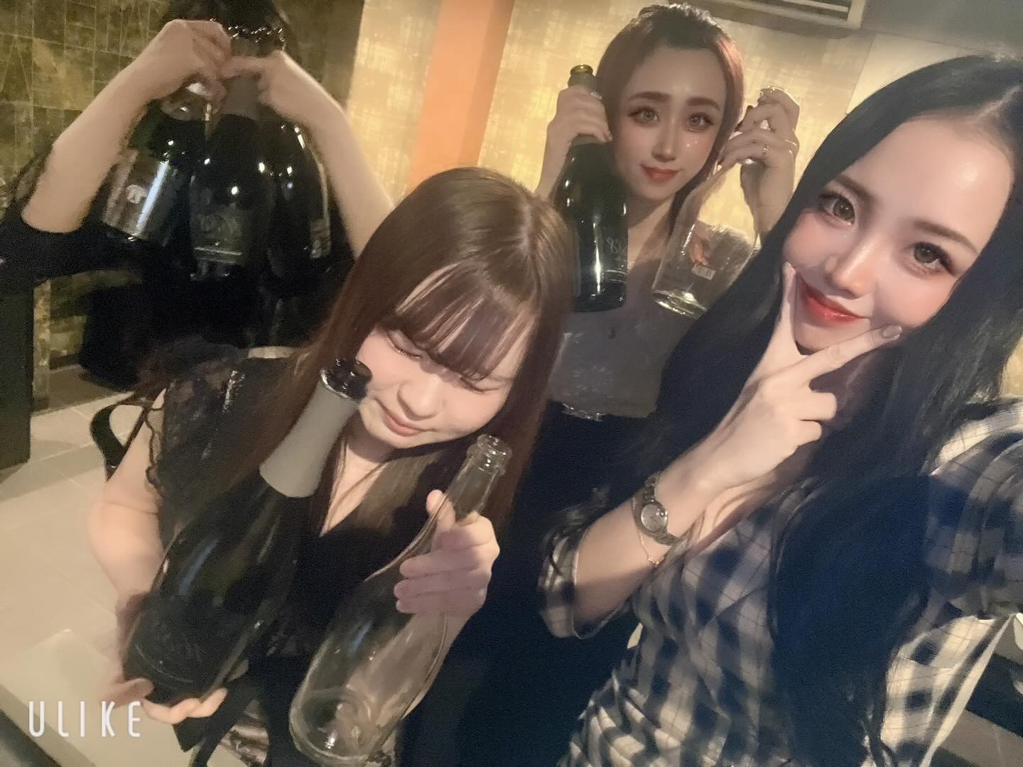 LOUNGE TITANIA ホットニュース 111830