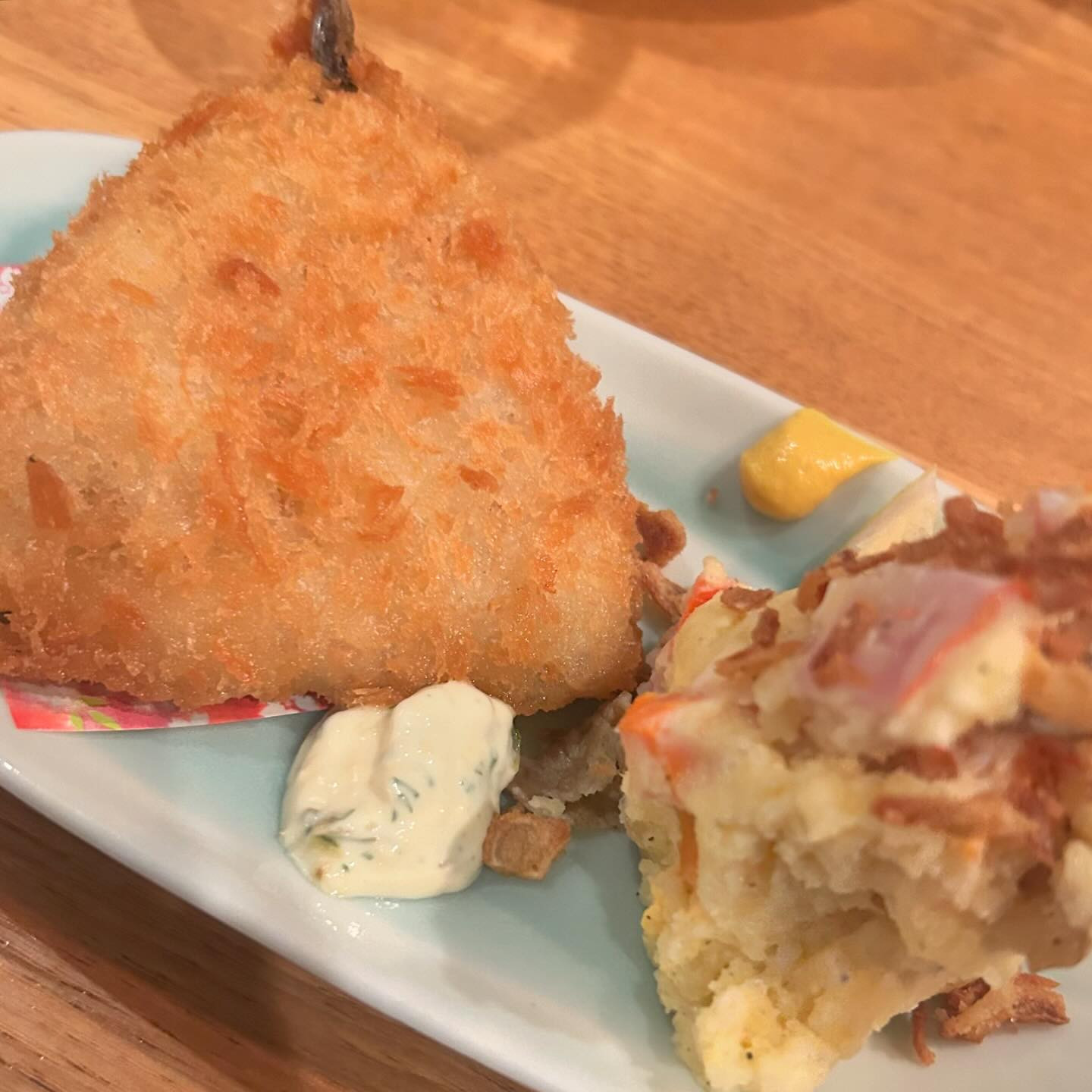 .
✖️10くらい食べられる🤤🤍
.

#歌舞伎町#六本木#すすきの#国分町#国分町キャバ嬢#北新地#仙台#新宿#銀座#キャバ嬢#キャバクラ#ホスト#クラブ#夜職#ポケパラ#キャバキャバ#ポケパラ東北#ナイツネット東北#美女図鑑東北# #メイク#ヘアメイク#キャバ嬢ヘアメイク#ラウンジ#ちょーちょむすび#アジフライ#ポテサラ