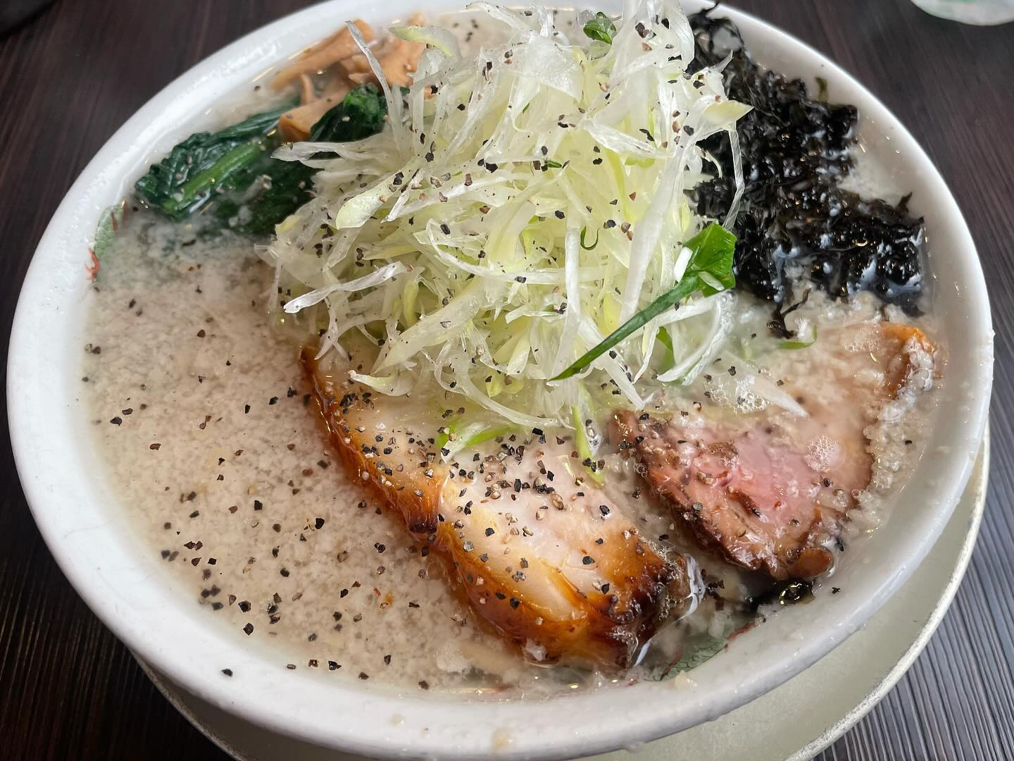 💙

最近のラ🍜

❶やっと出逢えたコイズミショタ郎(塩)🧂
❷何億年ぶりに食べたかなみ屋
❸飲み終わりのきんしゃいって結局うまい🍶
❹赤ネギらーめん切実に古町でも食べたい
❺一の心〆の麻婆麺が激うま✌🏻

、、健康診断までダイエットしなきゃなので
ラーメン控えないと、、な、、😿

#秋葉粋翔 #粋翔 #かなみ屋 #きんしゃい亭 #味濱家 #一の心 #麻婆麺 #新潟らーめん #新潟ラーメン #ラーメン #らーめん #新潟らーめん部 #新潟ラーメン部 #新潟グルメ #新潟ランチ #めんすたぐらむ #麺スタら