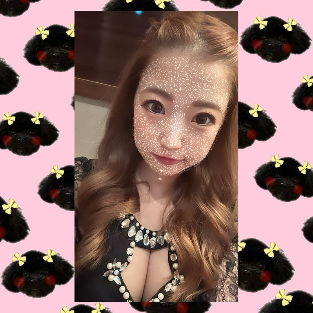 おはきん🫶🏻

のみべたかいよ❤️‍🔥

club GATE 
札幌市中央区南6条西4丁目第21桂和ビル2階 
TEL:011-511-5222
 @gatesusukino

 #ススキノ#ニュークラ#ニュークラブ#ゲート#キャバクラ#キャバ嬢#すすきの#ほしのゆめ#北海道#札幌#北海道旅行#札幌旅行#日曜営業#日曜日も営業してます#いいね返し#SAPPORO#susukino#newclub#clubGATE#GATE#gatesusukino#🍻#🍾