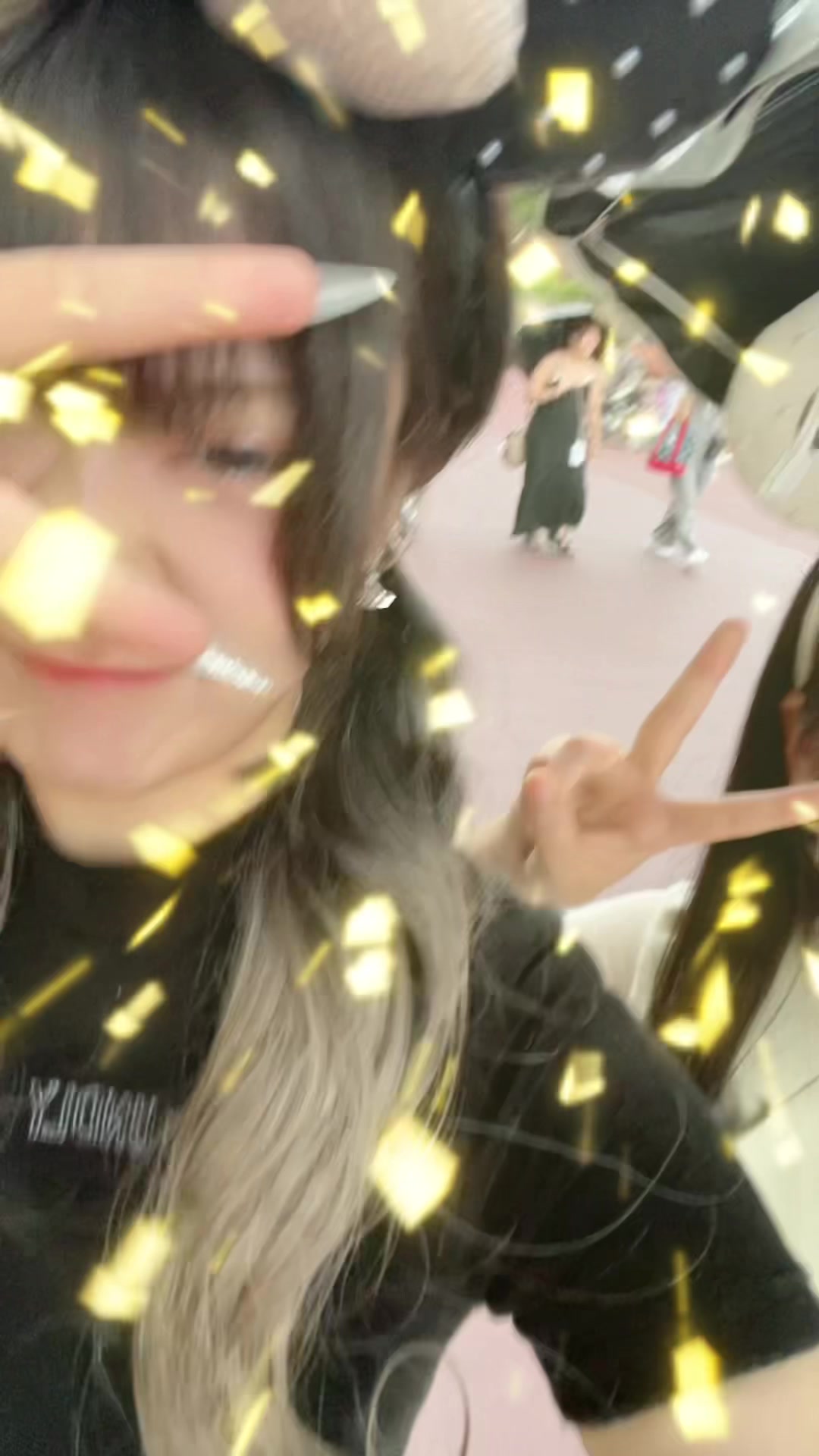 大好きなお友達がディズニーつれて来てくれました🥲❣️幸せ🥰ありがとう(⸝⸝ᵒ̴̶̷̥́꒳ᵒ̴̶̷̣̥̀⸝⸝)￤IB@ゐなな ￤#ディズニーランド #思い出 #おすすめ #fyp