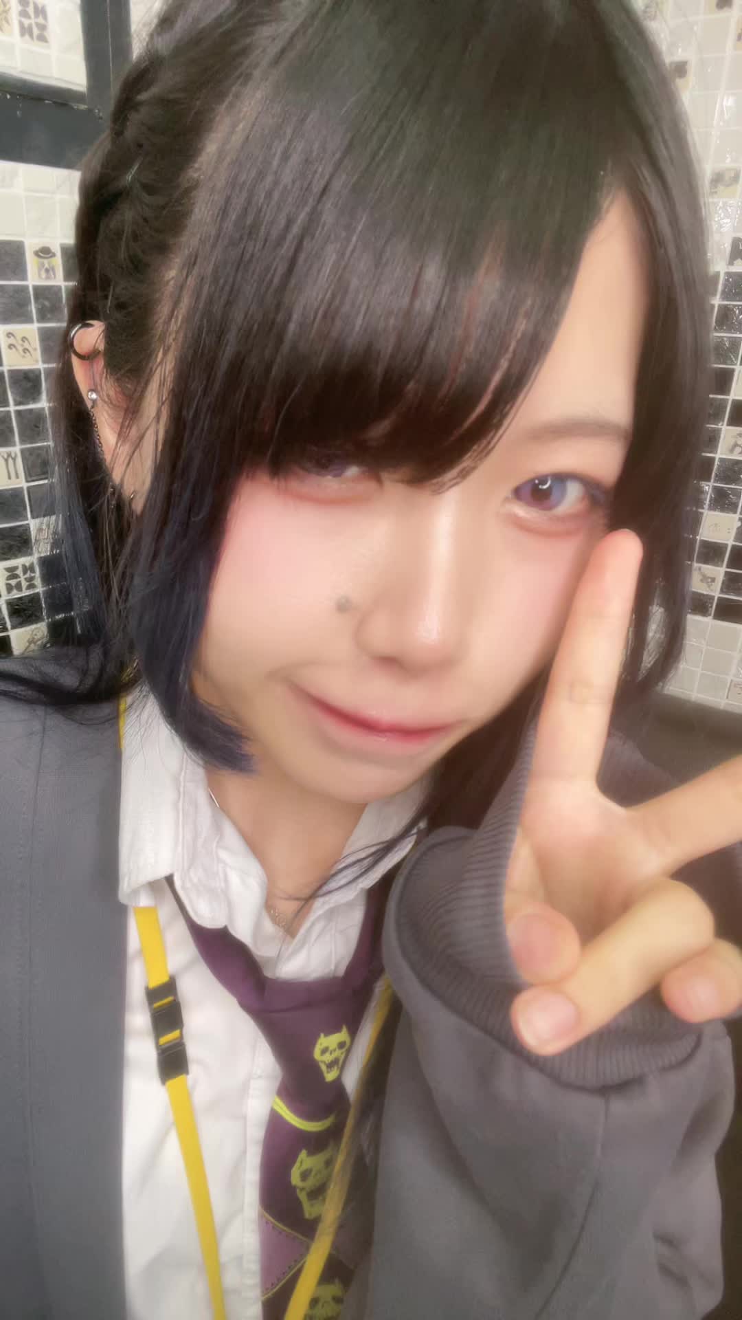 3年B組 ホットニュース 115002