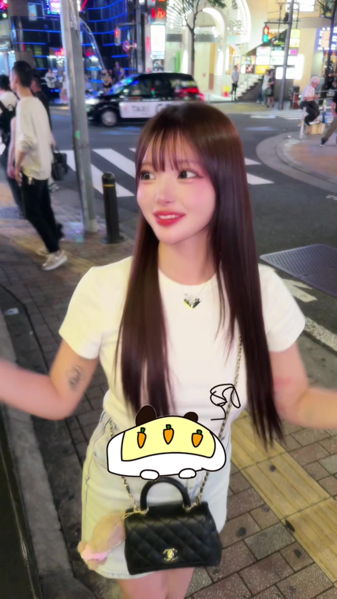 あおまきがみあかまきがみきまきがみ！！！🥶❤️🫣 この前16時間も寝たの。 みんなの最高睡眠時間は？？⏰ #中学生の頃#31時間寝たってこいた#すごすぎる#そうきら #キャバ嬢 #ラウンジ嬢 #キャバ嬢あるある #歌舞伎町 #fyp #uchida