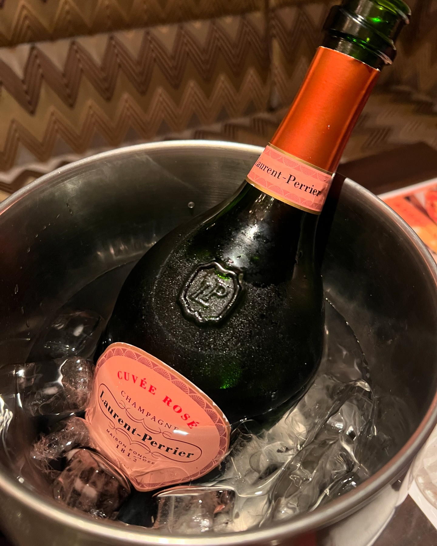 今週も、よろしくお願いします🫶

@clubgalle258
#東陽企画グループ #東陽企画 #トキオ観光
#第21桂和ビル #第21桂和ビル6階
#くらぶ我礼 #クラブ我礼 #我礼#北海道 #札幌 #すすきの #ラウンジ  #ラウンジ嬢 #キャバクラ #キャバ嬢 #ホステス #きゃばきゃば #お酒好きと繋がりたい