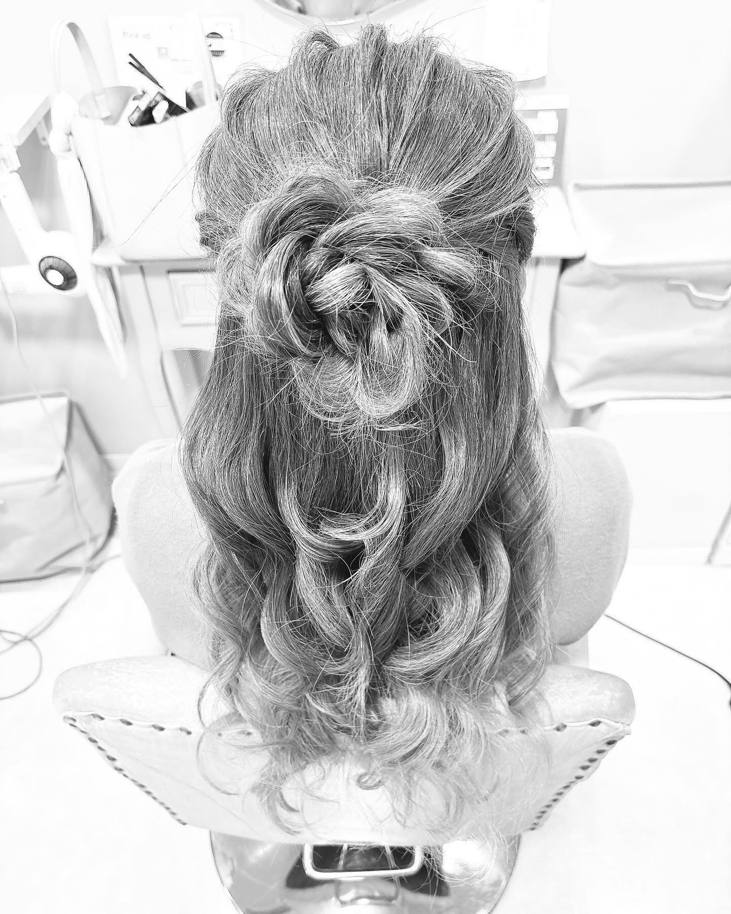 今夜もまた楽しく過ごせますように@clubgalle2580 #東陽企画グループ #東陽企画 #トキオ観光 #第21桂和ビル #第21桂和ビル6階 #くらぶ我礼 #クラブ我礼 #我礼 #クラブガレ