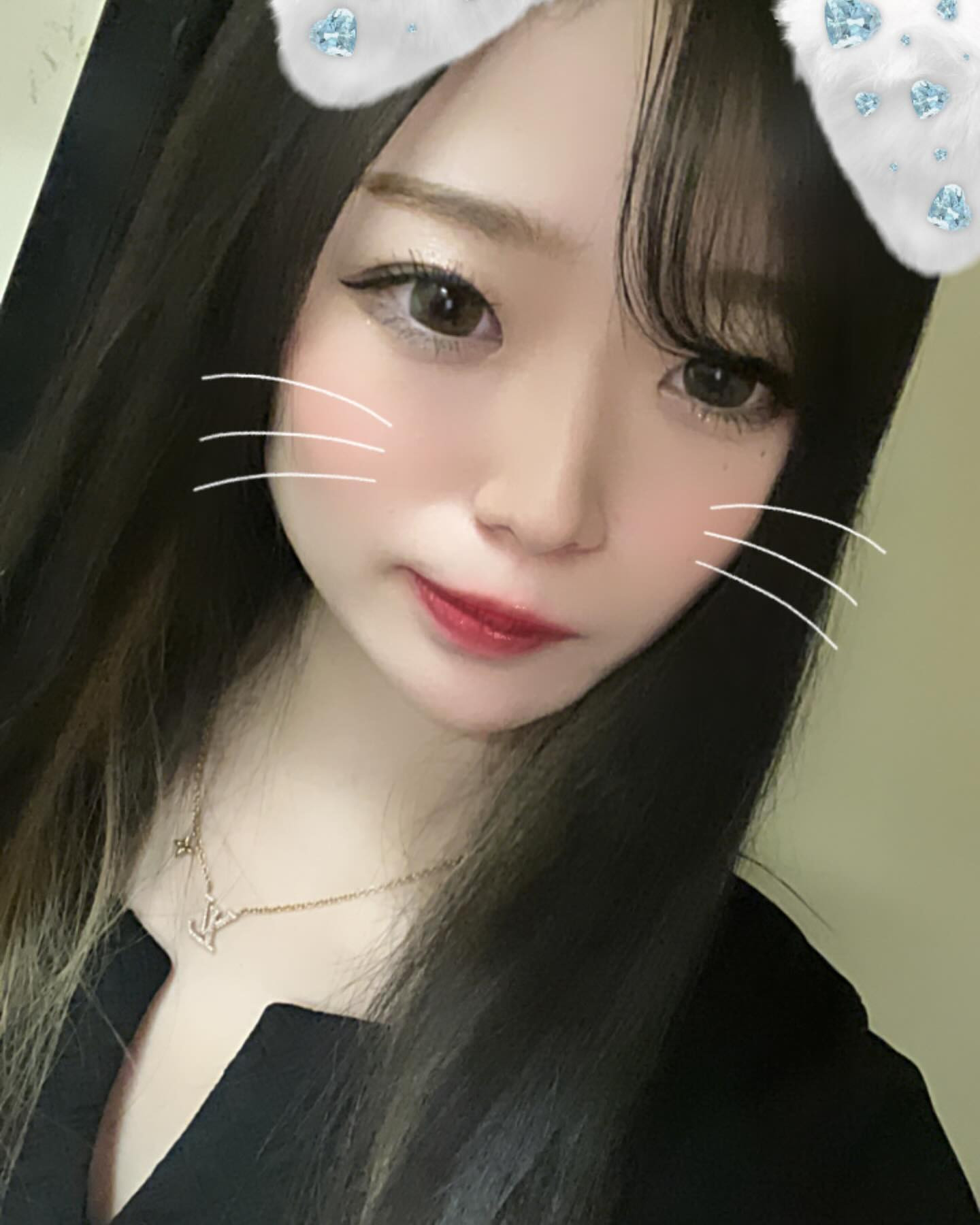 余裕の二日酔いでも元気なんです✌️
是非遊びに来てください🌟