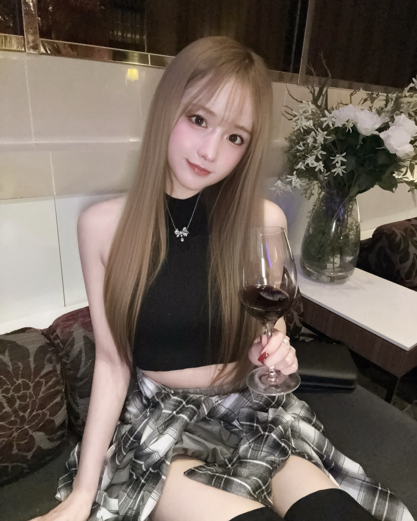 初の私服イベント🍷♡
.
.
薄着指定だったからノースリーブにしたよ😯
10日前はこんな格好してたのに昨日はダウン着てた笑
.
.
今週は8日22:30 11.12日21:30出勤予定です🩶

┈┈┈┈┈┈┈┈┈┈┈┈┈┈┈┈┈┈┈┈┈┈┈
かのん🐼🍼 @pandanobabychan 
⁡
札幌市中央区南5西3オークラビル2F
@rymansbar_susukino で会えます🎟
⁡
出勤確認はDMか当店に
お電話お願いします📨 011-533-1414
┈┈┈┈┈┈┈┈┈┈┈┈┈┈┈┈┈┈┈┈┈┈┈
