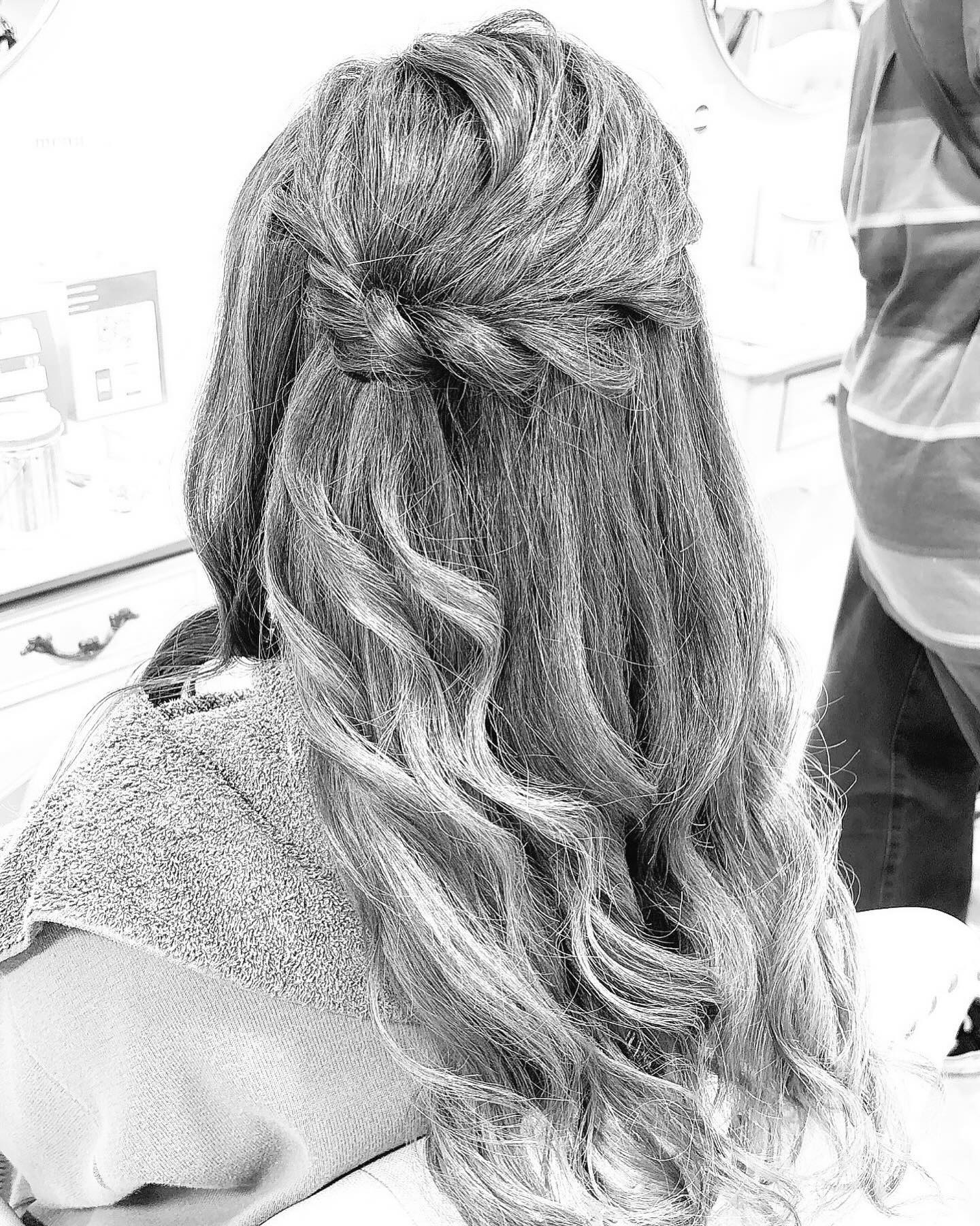 夜はそろそろ手袋いるかな@clubgalle2580 #東陽企画グループ #東陽企画 #トキオ観光 #第21桂和ビル #第21桂和ビル6階 #くらぶ我礼 #クラブ我礼 #我礼 #クラブガレ