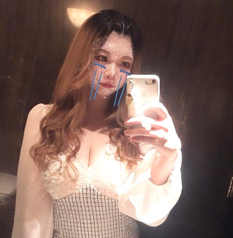 .
♡ ••┈┈┈┈┈┈┈┈•• ♡

前髪上げは女ウケいいけど
男ウケいまいちでした👼🏻

結構前のだけどこの時めちゃプリン

再来週辺り美容室行かなきゃ💇🏻‍♀️

♡ ••┈┈┈┈┈┈┈┈•• ♡

.

.

#札幌 #すすきの #ススキノ #ニュークラブ #ニュークラ #ニュークラ嬢 #キャバクラ #キャバ嬢 #キャバクラ嬢 #ホステス #ラウンジ #すすきのキャバ嬢 #すすきのキャバクラ 
#ClubGATE #Msグループ #ゲート#すすきのグルメ #札幌観光 #可愛い女の子 #銀座 #北新