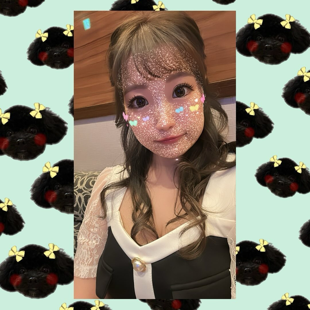 🍭2024年10月15日🍭

おはよ。

昨日めっちゃ歩きすぎてねむいよ、、、

約8kgの犬の散歩。

わんころは元気！

爆笑

よく使わせてもらってたご飯屋さんが遠くなってしまって

昨日天気だし歩いて行ってみた🌟

冬はタクシーだなー🥹

club GATE 
札幌市中央区南6条西4丁目第21桂和ビル2階 
TEL:011-511-5222
 @gatesusukino

 #ススキノ#ニュークラ#ニュークラブ#ゲート#キャバクラ#キャバ嬢#すすきの#ほしのゆめ#北海道#札幌#北海道旅行#札幌旅行