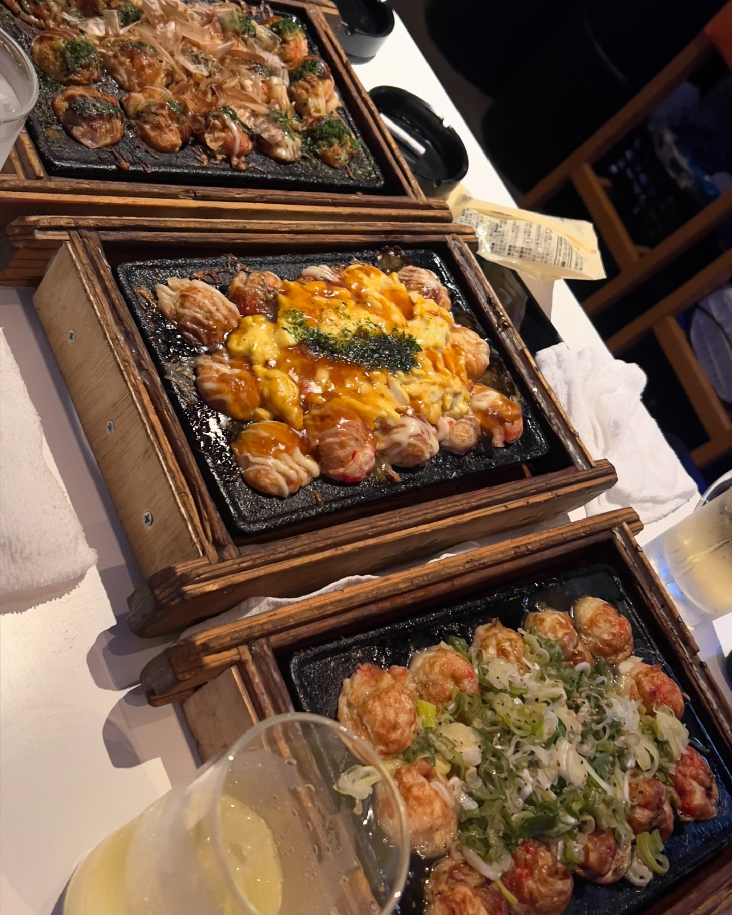 アフター先でいただいた たこ焼き🐙

酔っ払ってくると、食べ物が恋しくなる😋

美味しいお酒もたくさん飲めて幸せでした🫶

本日お休みです🍀*゜

@clubgalle258

#東陽企画グループ #東陽企画 #トキオ観光
#第21桂和ビル #第21桂和ビル6階
#くらぶ我礼 #クラブ我礼 #我礼#北海道 #札幌 #すすきの #ラウンジ  #ラウンジ嬢 #キャバクラ #キャバ嬢 #ホステス #きゃばきゃば #お酒好きと繋がりたい