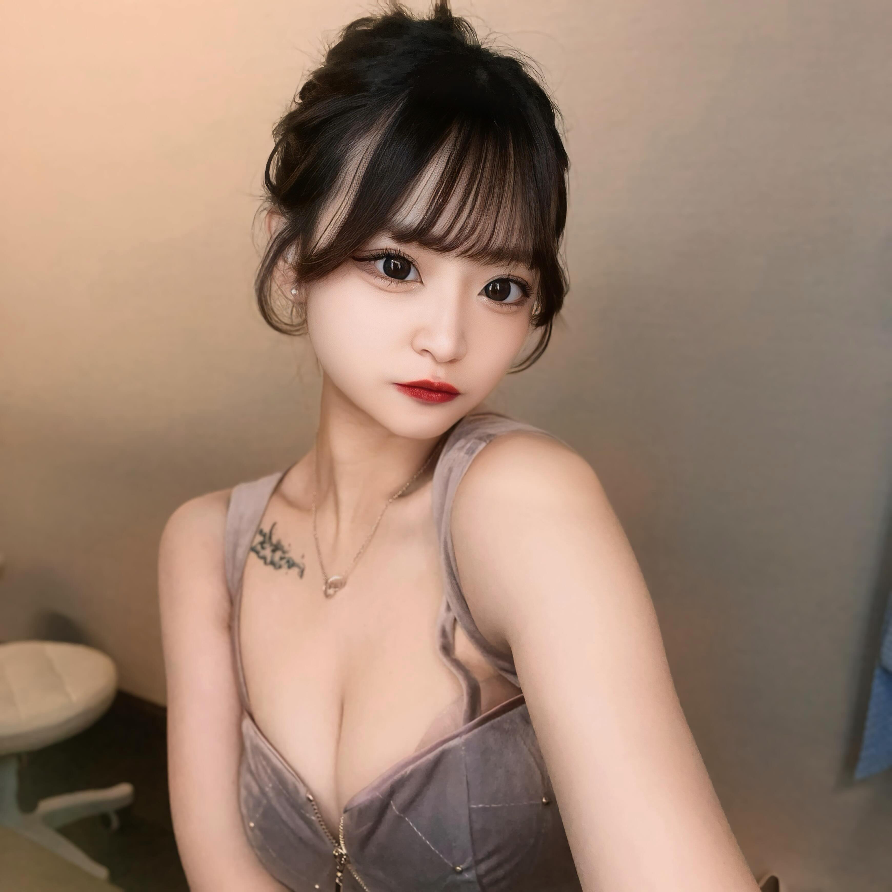 🍻
#ウルフグループ #王華 #ロイヤルステージ #ROYALSTAGE #札幌 #すすきの #錦 #名古屋 #国分町 #歌舞伎町 #六本木 #中洲 #キャバ嬢 #キャバクラ #キャバ嬢 #美人 #かわいい #モデル #model #art #ニュークラブ #ガールズバー #photography #photo #photooftheday #cute #love  #インスタ指名