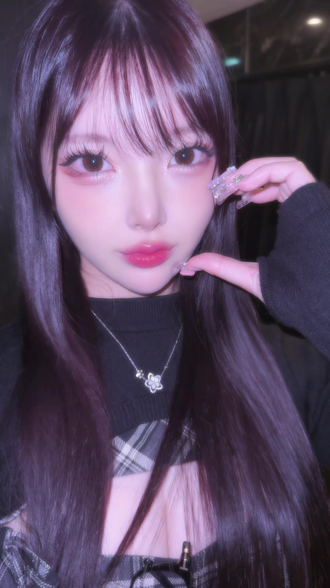 エフェクトで目の下めちゃあかくなってる😂今週は裸眼でなにも見えない😫#キャバ嬢 #ラウンジ嬢 #歌舞伎町 #キャバ嬢あるある #fyp