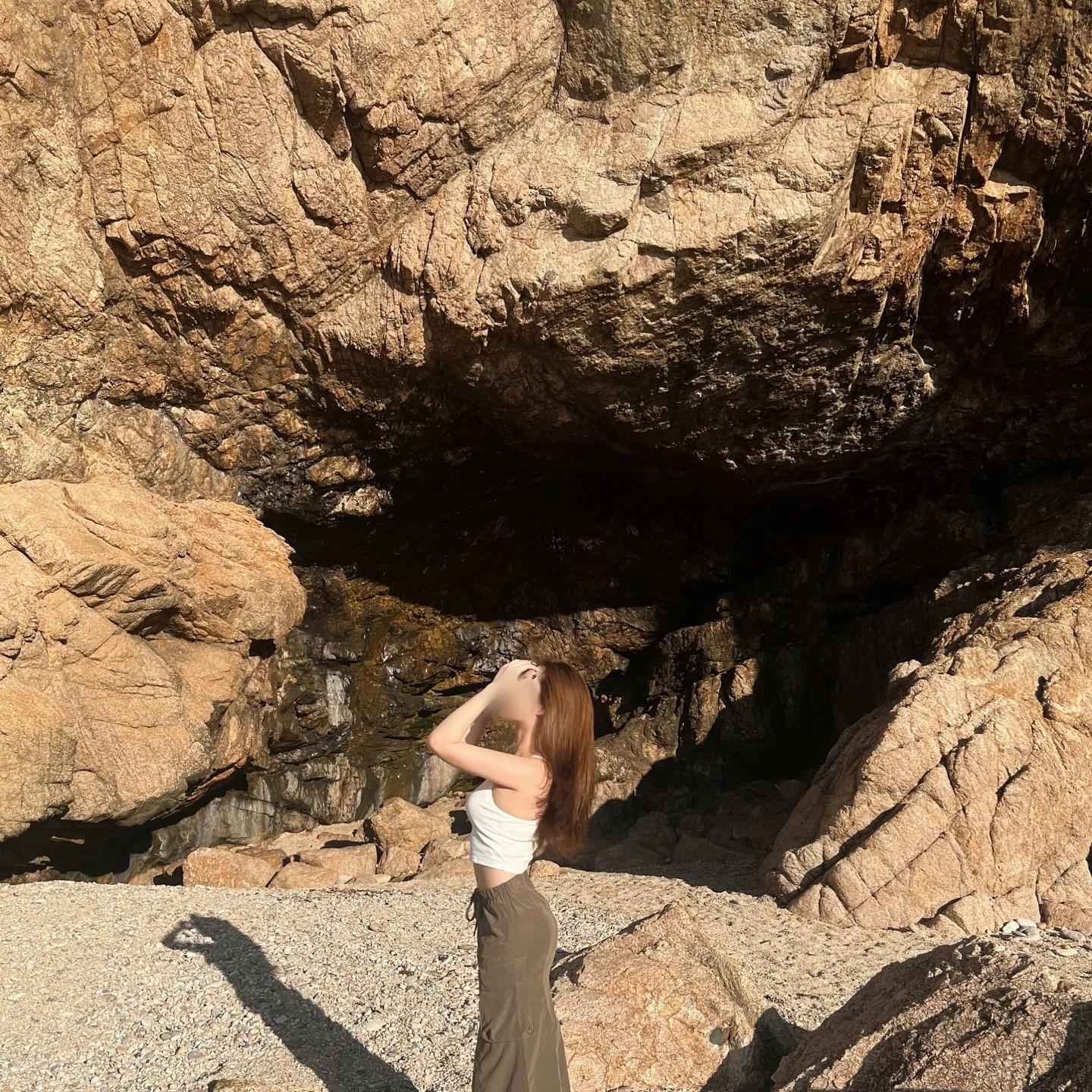 こんにちは♪
lounge lalaのらんです！！

今更だけど、夏代表と一緒に笹川流れに行った時の写真載せちゃう🤭💕
最近一気に寒くなってあっという間に夏終わっちゃった🥺💦

@lounge___lala 
#新潟駅前 #lounge