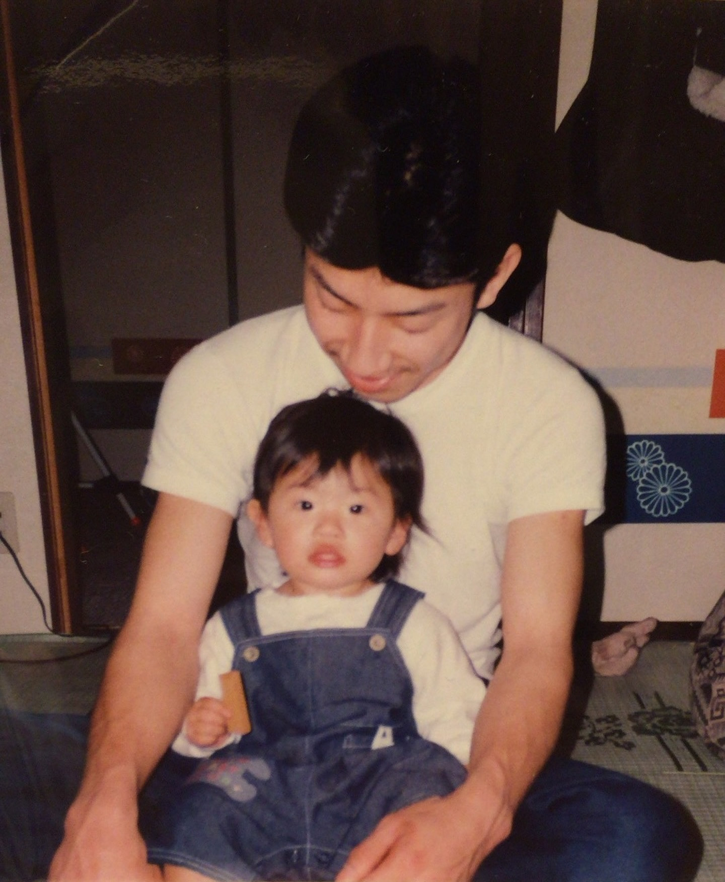 .
.

日頃より関わってくださっている皆様へ。

本日10月22日で29歳になりました。
節目の歳まであと1年。
沢山の出会いと別れがあって
毎日がかけがえのないものなんだと実感してます。
今日までもこれからも感謝しかありません。

未熟者な私が今こうしていられるのは
いつも応援してくれたり
楽しい時間を一緒に過ごしてくれる皆様がいるからです。

私が誰かの為に動けるのは
皆様が私にくれる気持ちのお陰なんです。

今日1日で沢山の優しさを頂いて、
驚きと嬉しさでいっぱいです。

まだまだ成長したいし
自