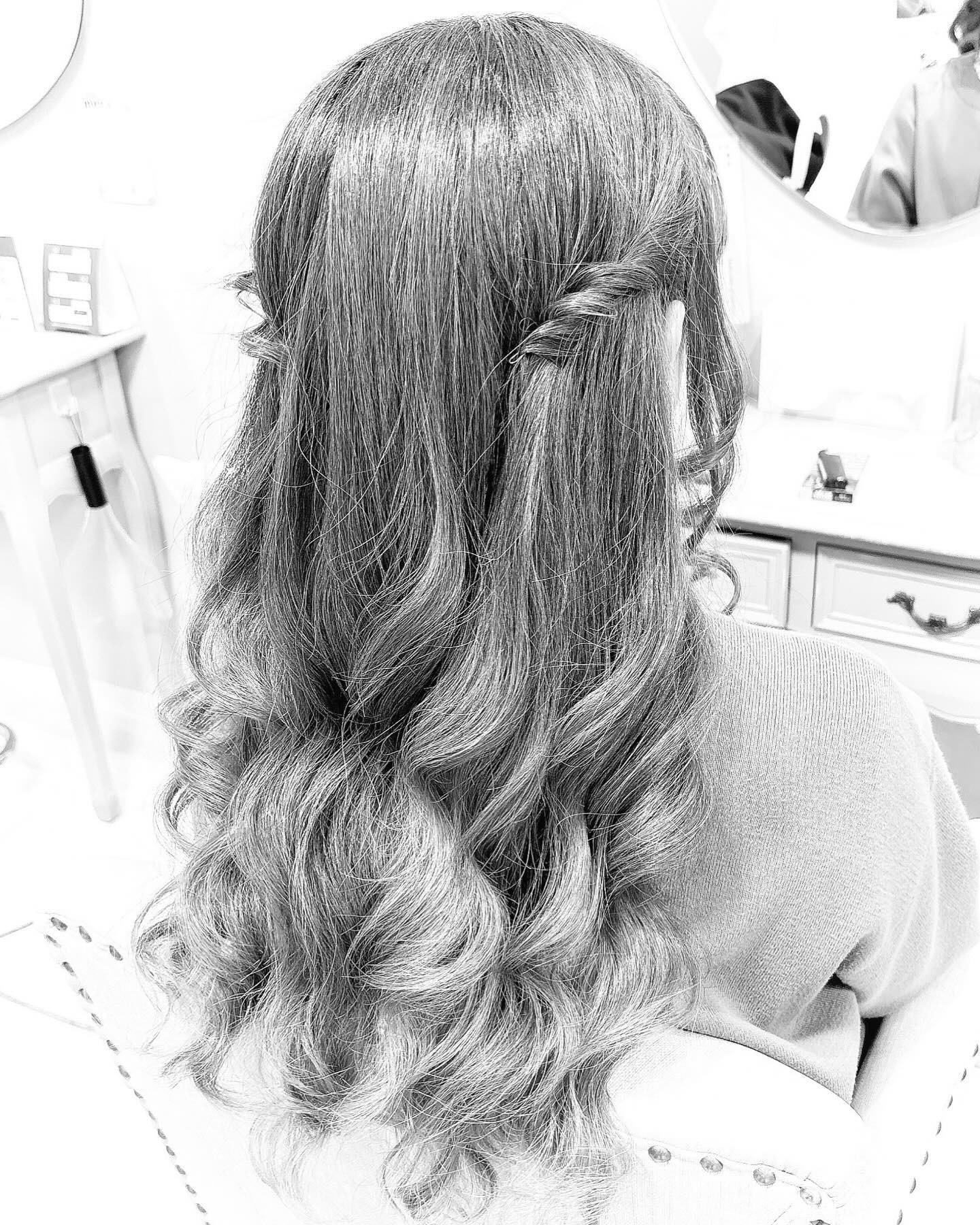 寒くなると温泉に行きたくなるー@clubgalle2580 #東陽企画グループ #東陽企画 #トキオ観光 #第21桂和ビル #第21桂和ビル6階 #くらぶ我礼 #クラブ我礼 #我礼 #クラブガレ