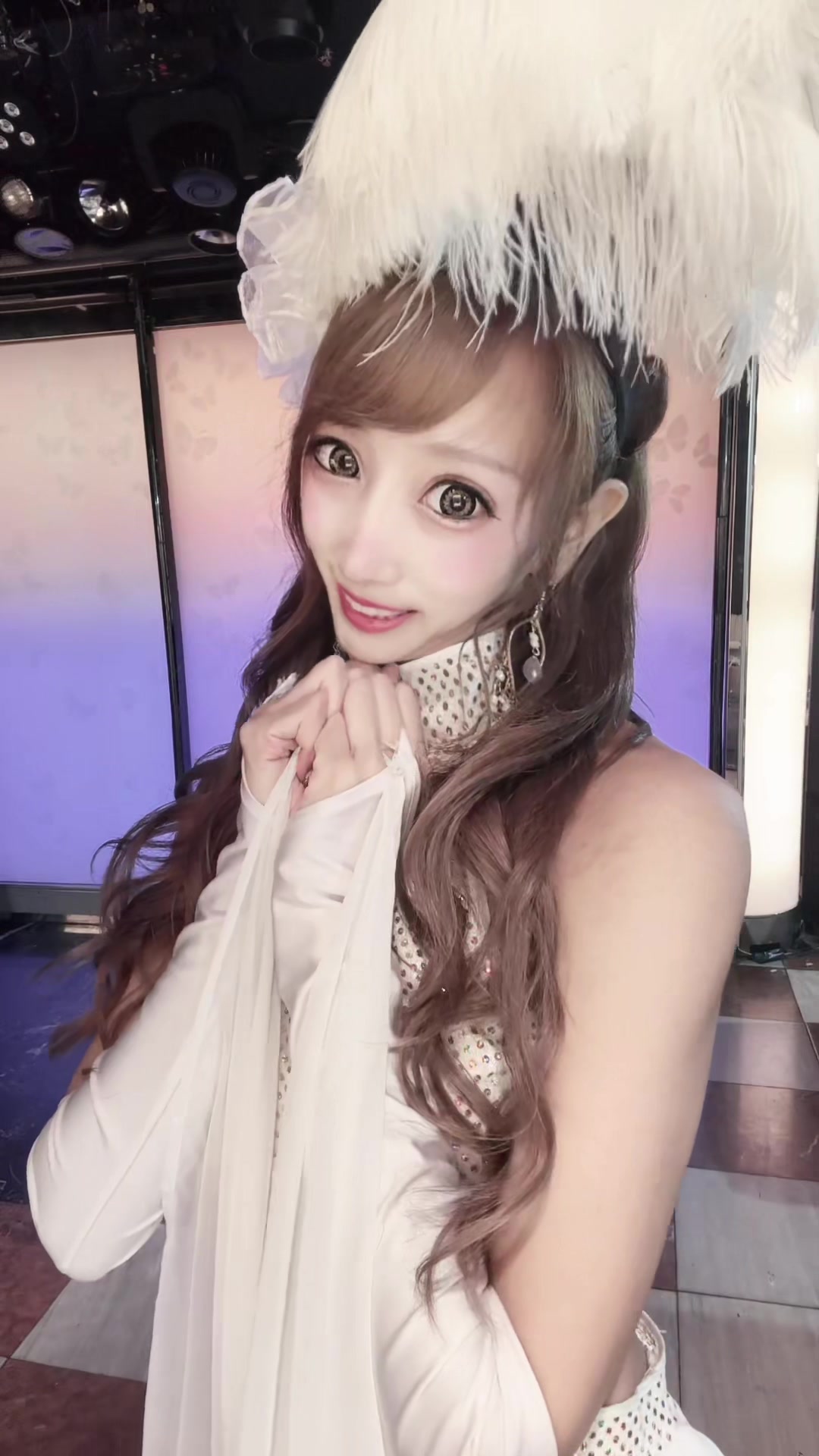 6月showのfinale衣装👼2023年の載せてなかったやつ載せてく🩷#xmas #韓国 #キャバ嬢 @池袋フェニックス