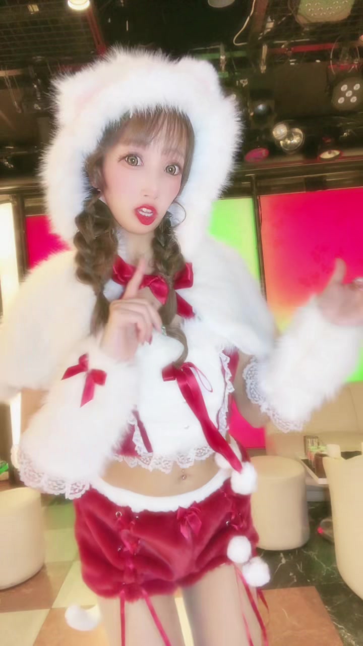 #firstchristmas #xmas #サンタコス #キャバ嬢 はもニャンタ😻だニャン🎄♥️@池袋フェニックス