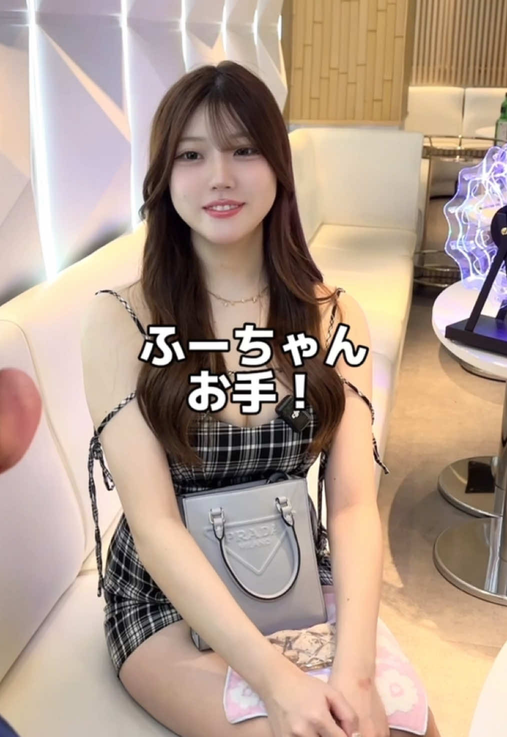 付き合うならどっち？犬派猫派 #キャバクラ嬢 #キャバクラ #静岡 #美人