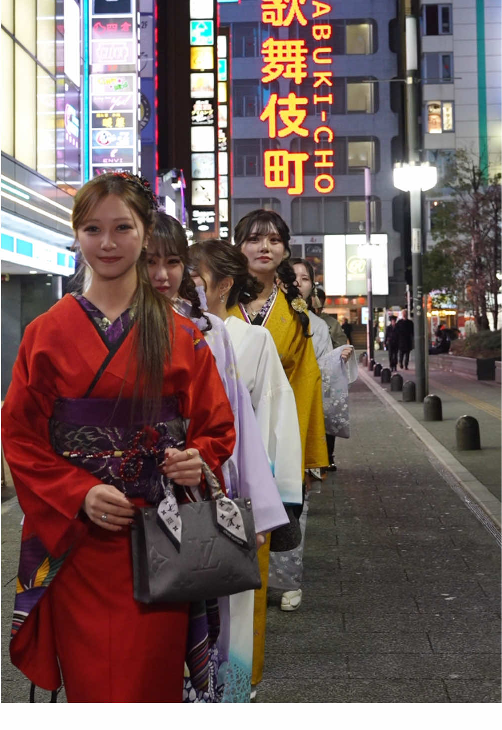 LUIAGUE ホットニュース 144892